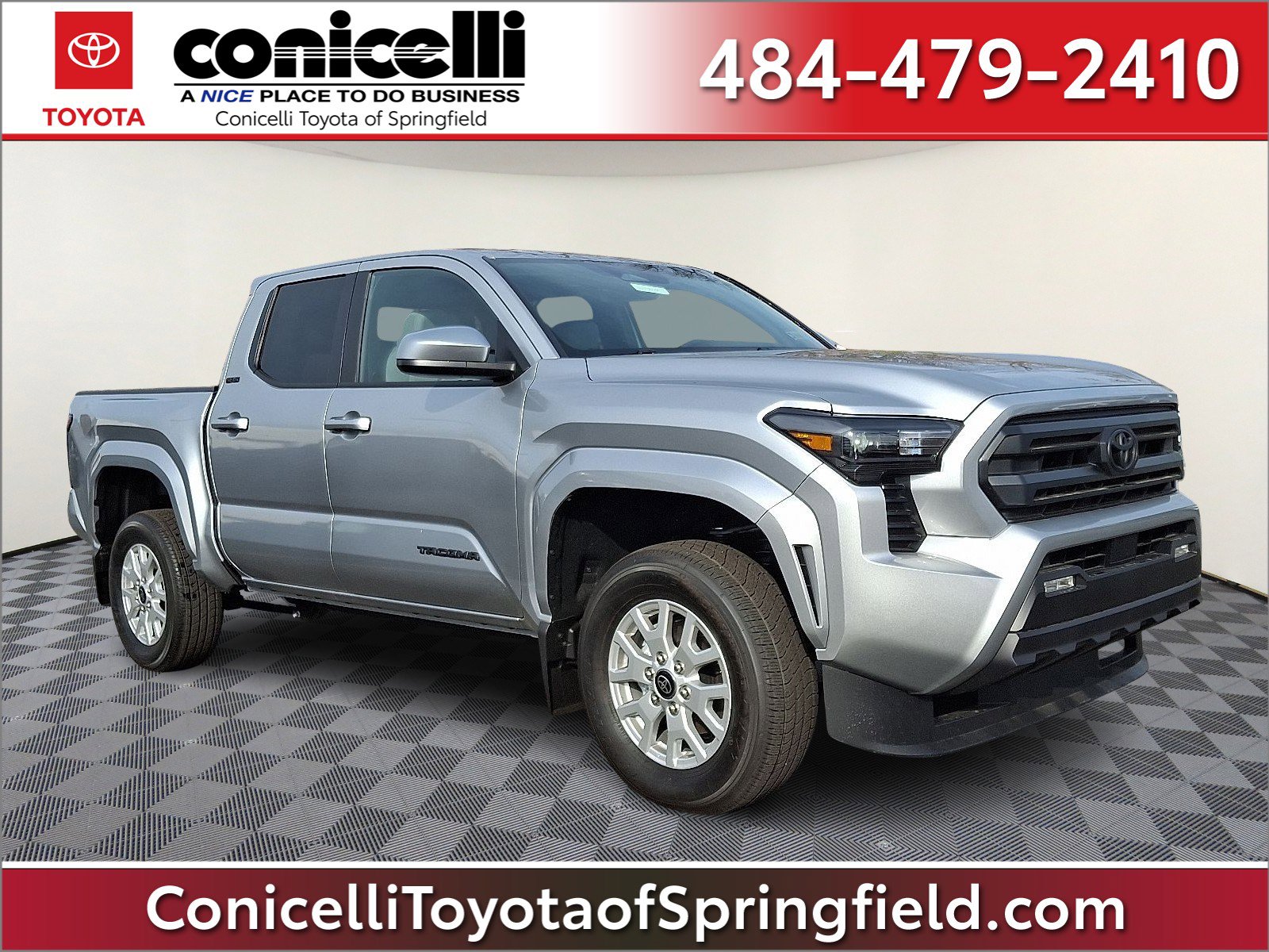 2025 Toyota Tacoma SR5's photo