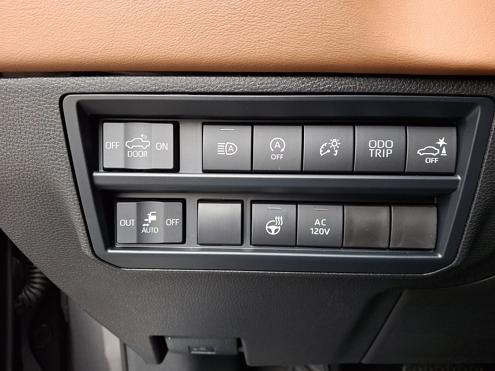 2026 Toyota Tundra 1794 Edition - Photo 17