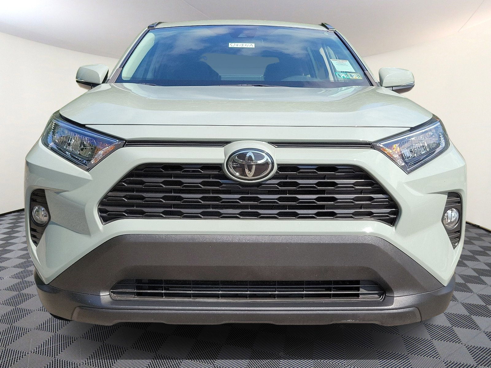 Used 2021 Toyota RAV4 XLE with VIN 2T3P1RFV7MW144116 for sale in Springfield, PA