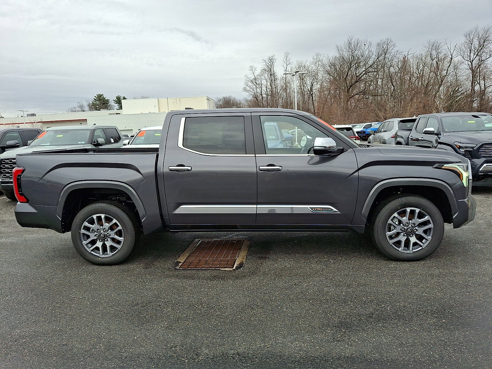 2026 Toyota Tundra 1794 Edition - Photo 6