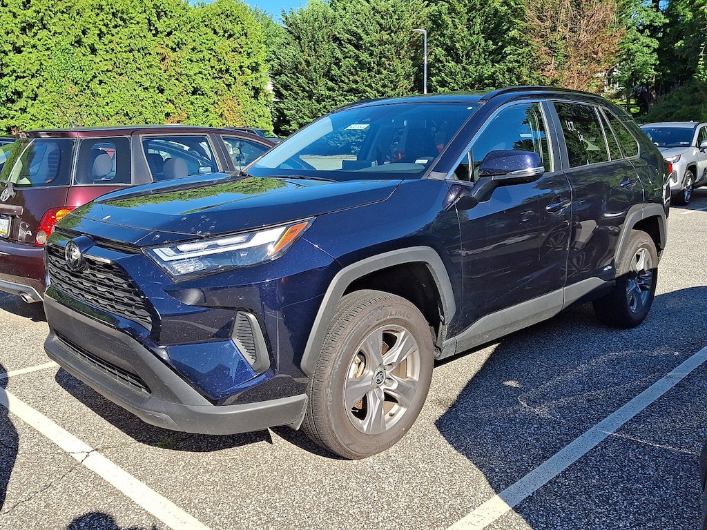 Certified 2025 Toyota RAV4 Hybrid XLE XLE SUV
