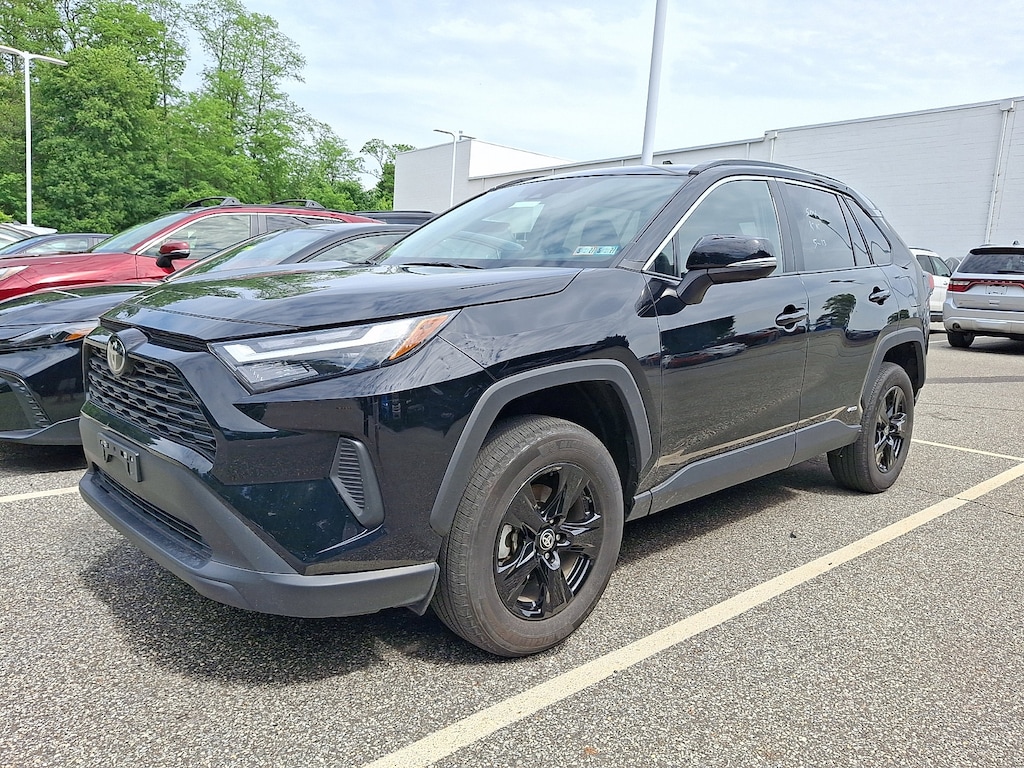 Certified 2025 Toyota RAV4 Hybrid XLE XLE SUV