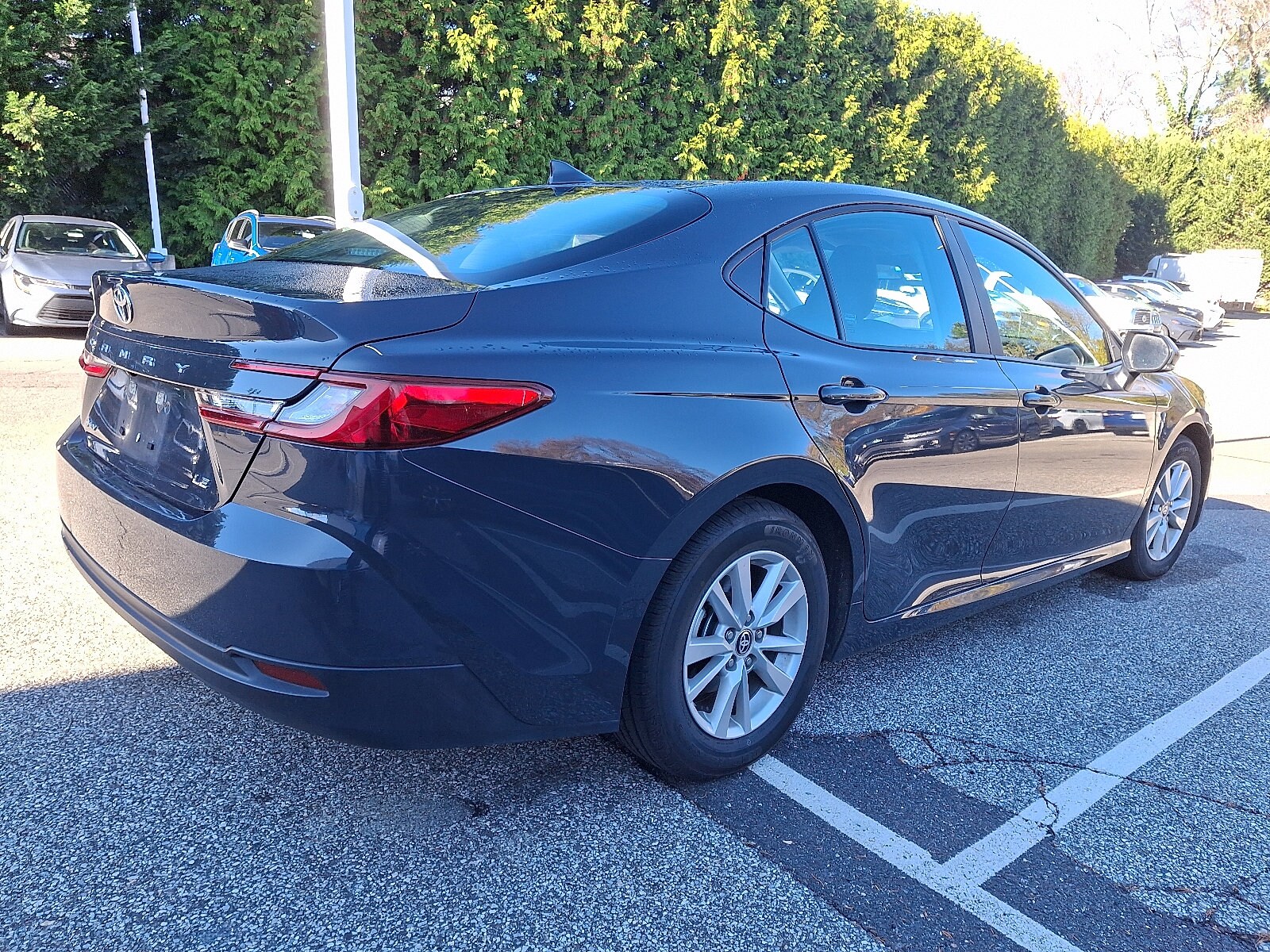 2025 Toyota Camry LE photo 3