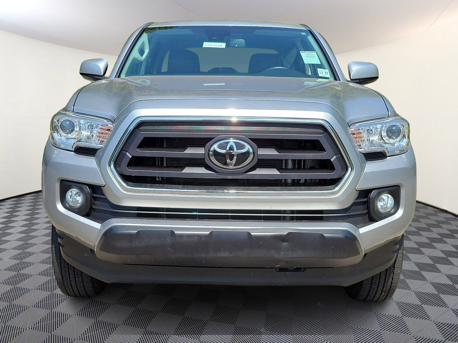 Used 2022 Toyota Tacoma SR5 with VIN 3TMCZ5AN3NM481697 for sale in Springfield, PA