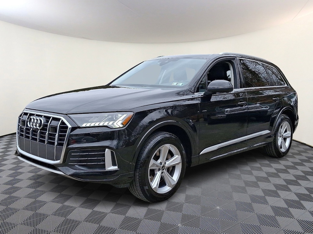 Used 2024 Audi Q7 45 Premium Plus SUV