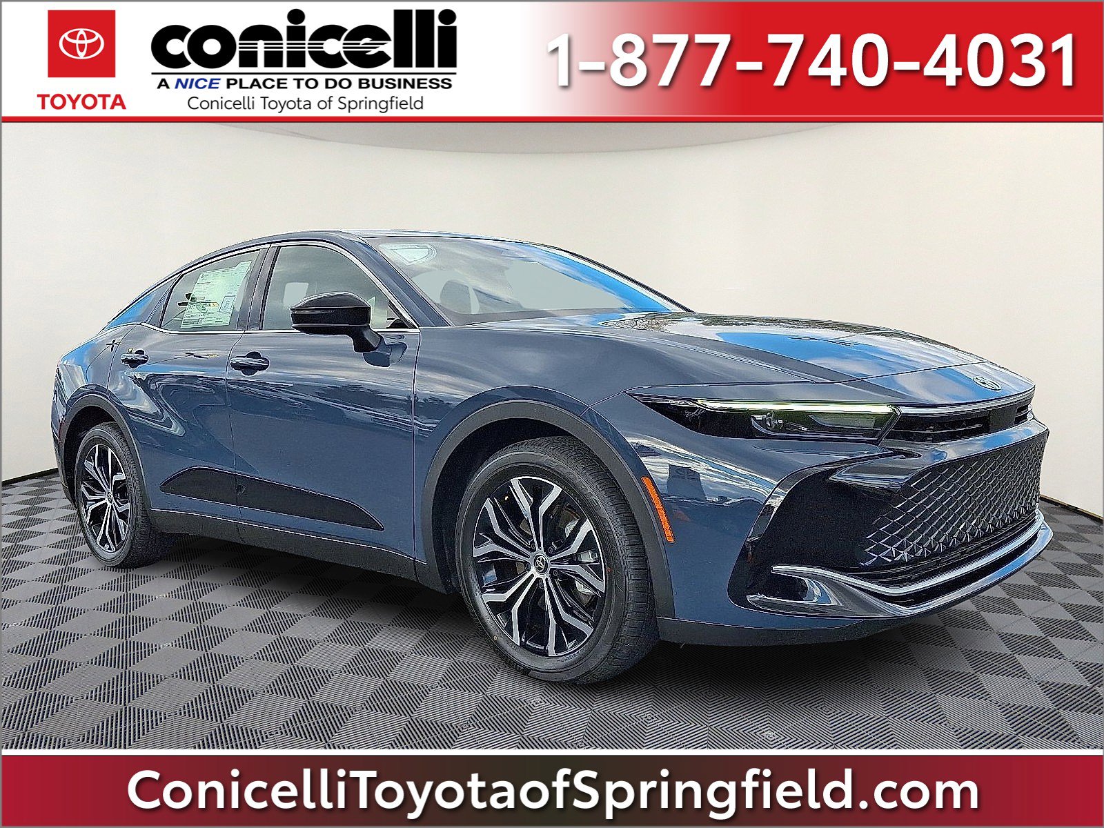 2026 Toyota Crown XLE's photo