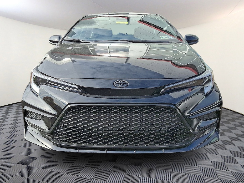New 2026 Toyota Corolla SE Sedan