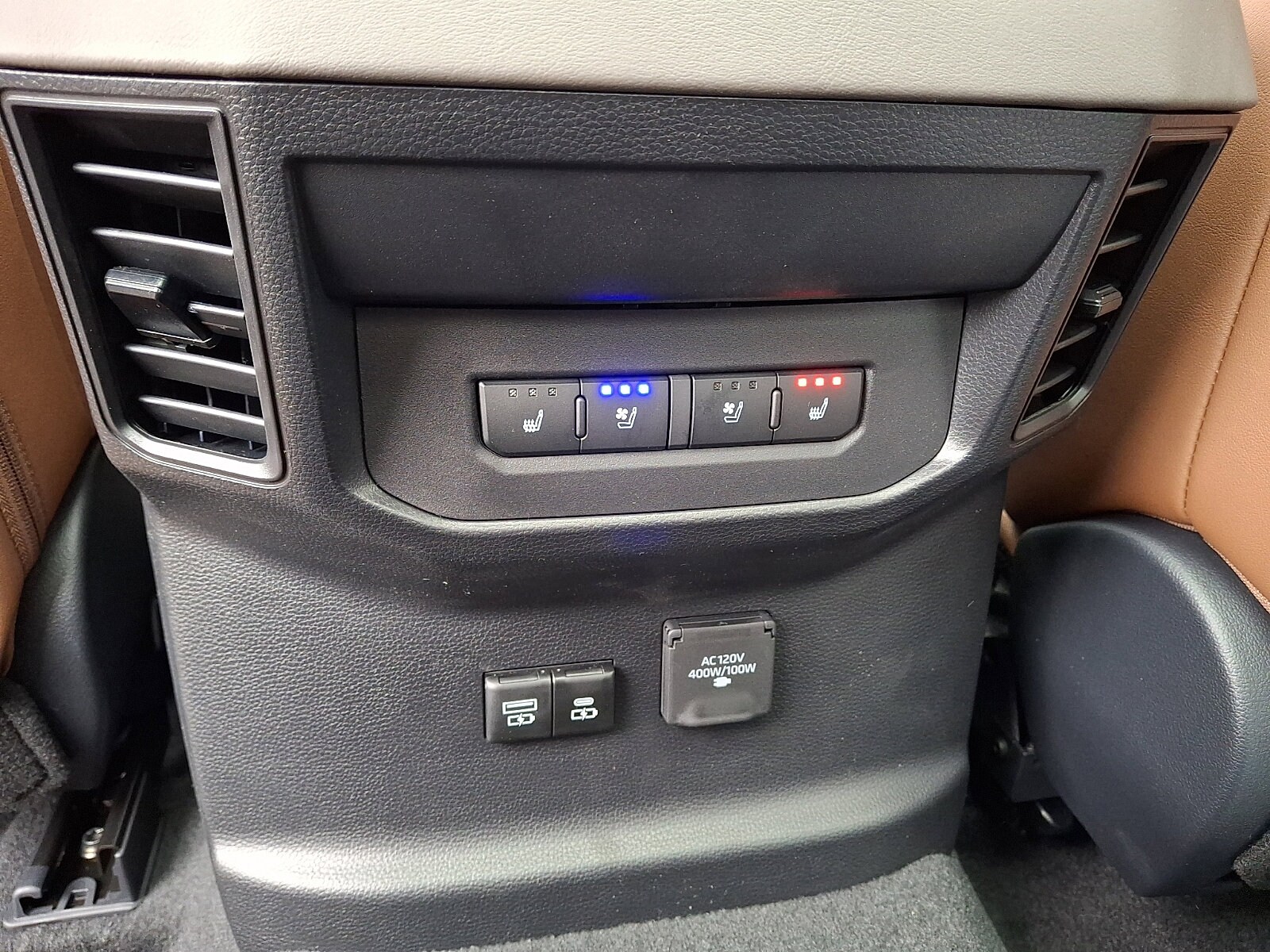 2026 Toyota Tundra 1794 Edition - Photo 10