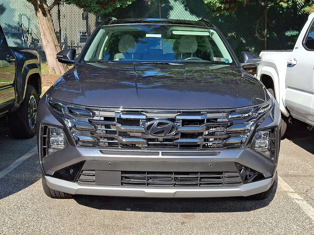 Used 2025 Hyundai Tucson Hybrid Limited SUV