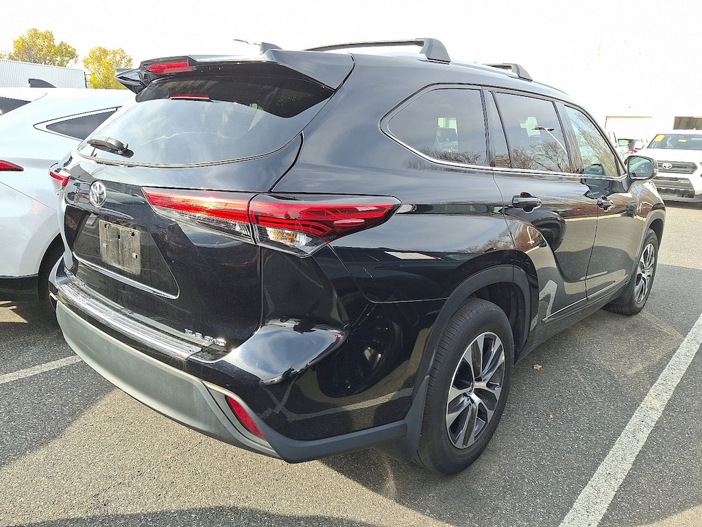 Certified 2022 Toyota Highlander XLE SUV
