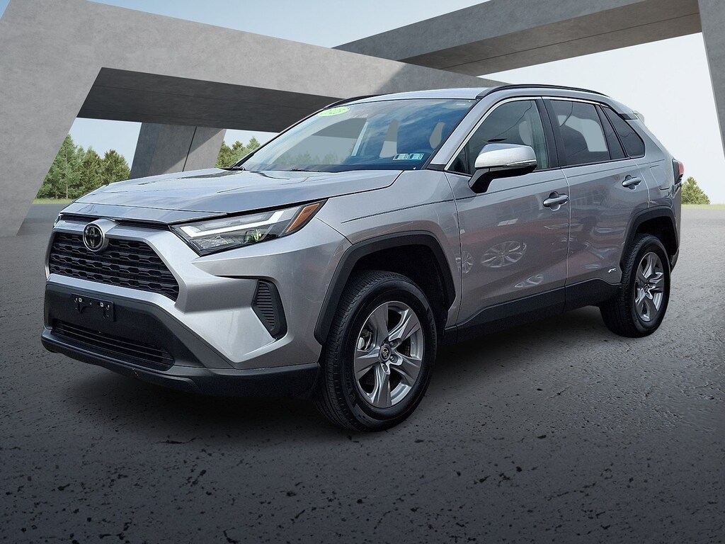 Certified 2025 Toyota RAV4 Hybrid XLE Hybrid XLE SUV
