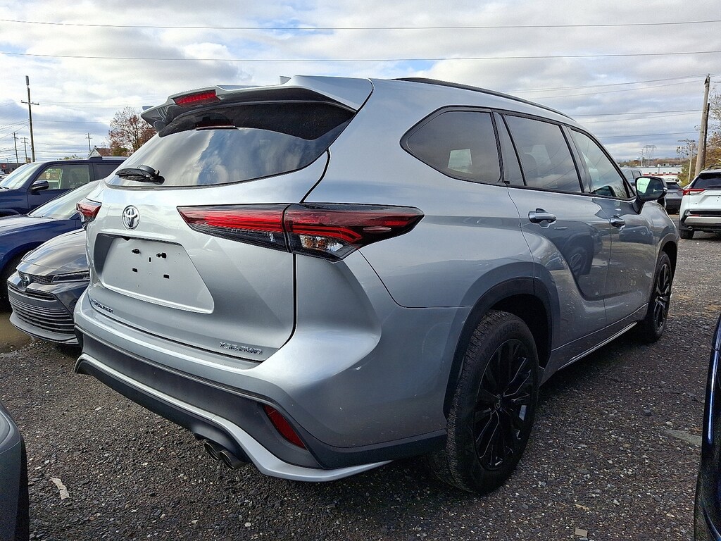 Certified 2025 Toyota Highlander XSE SUV