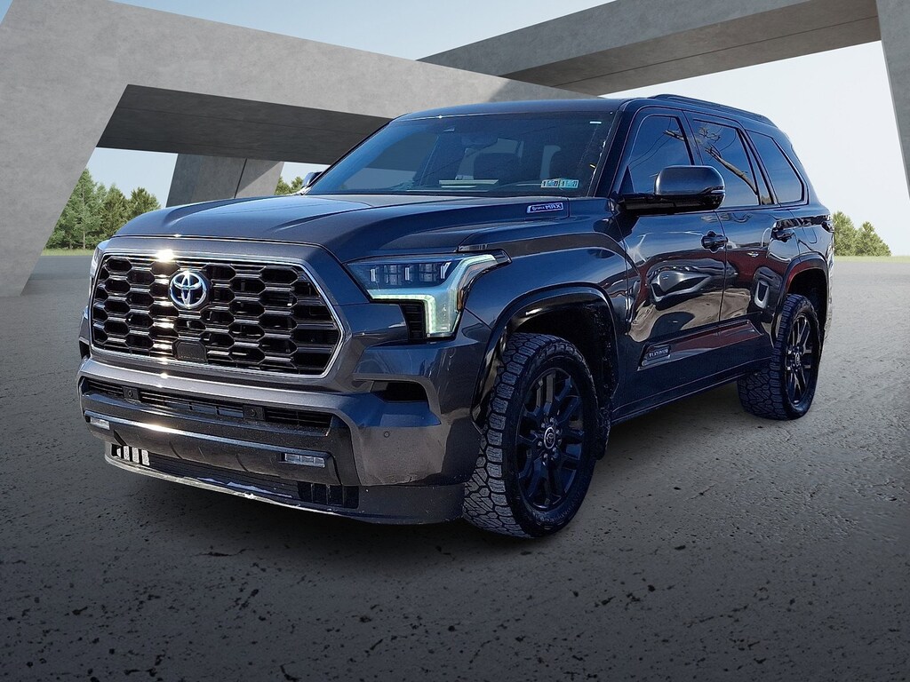 Used 2023 Toyota Sequoia Platinum SUV