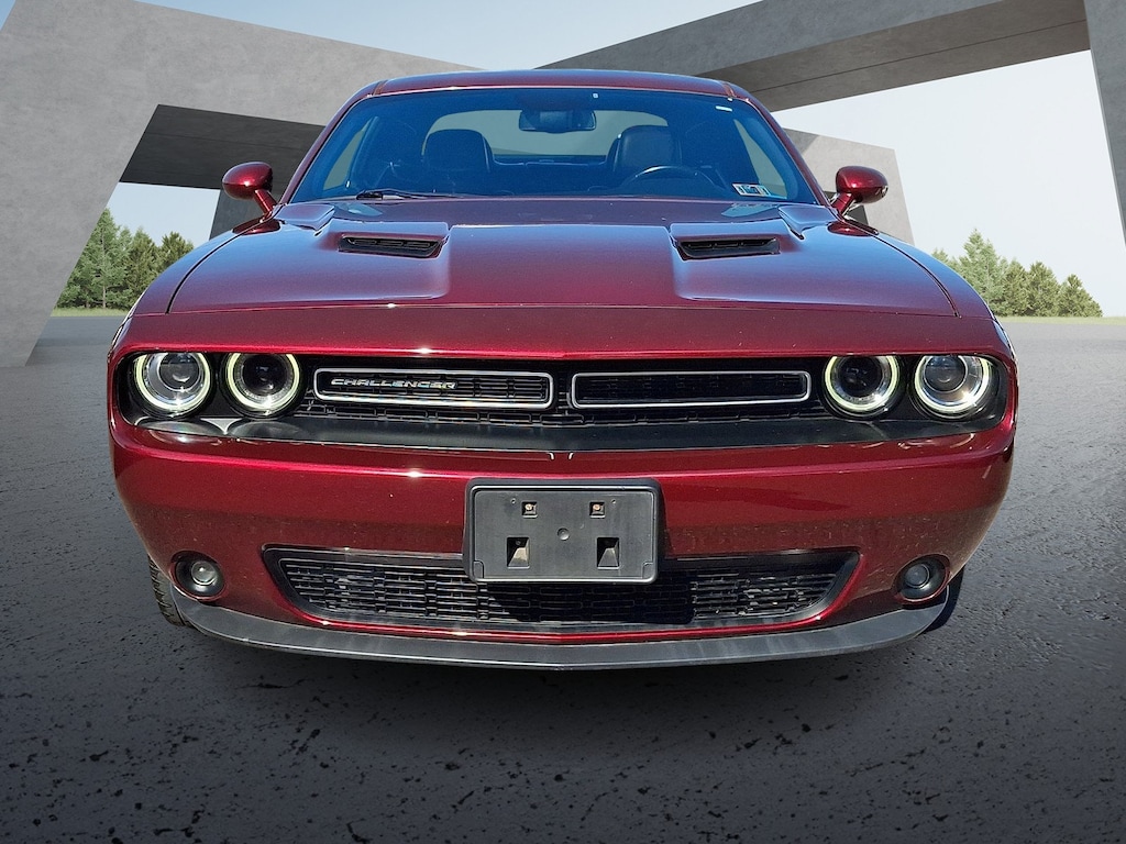 Used 2018 Dodge Challenger SXT Plus Coupe