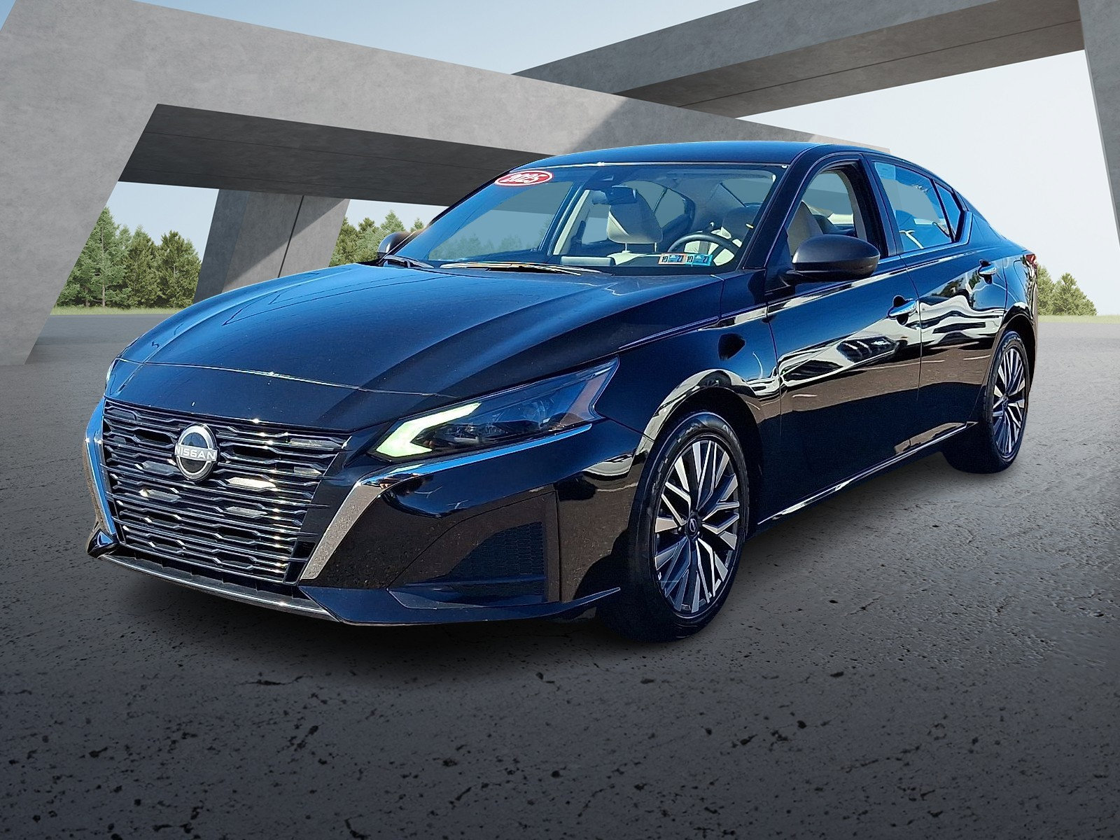 Used 2025 Nissan Altima SV Sedan