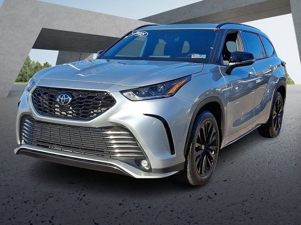 Certified 2025 Toyota Highlander XSE SUV