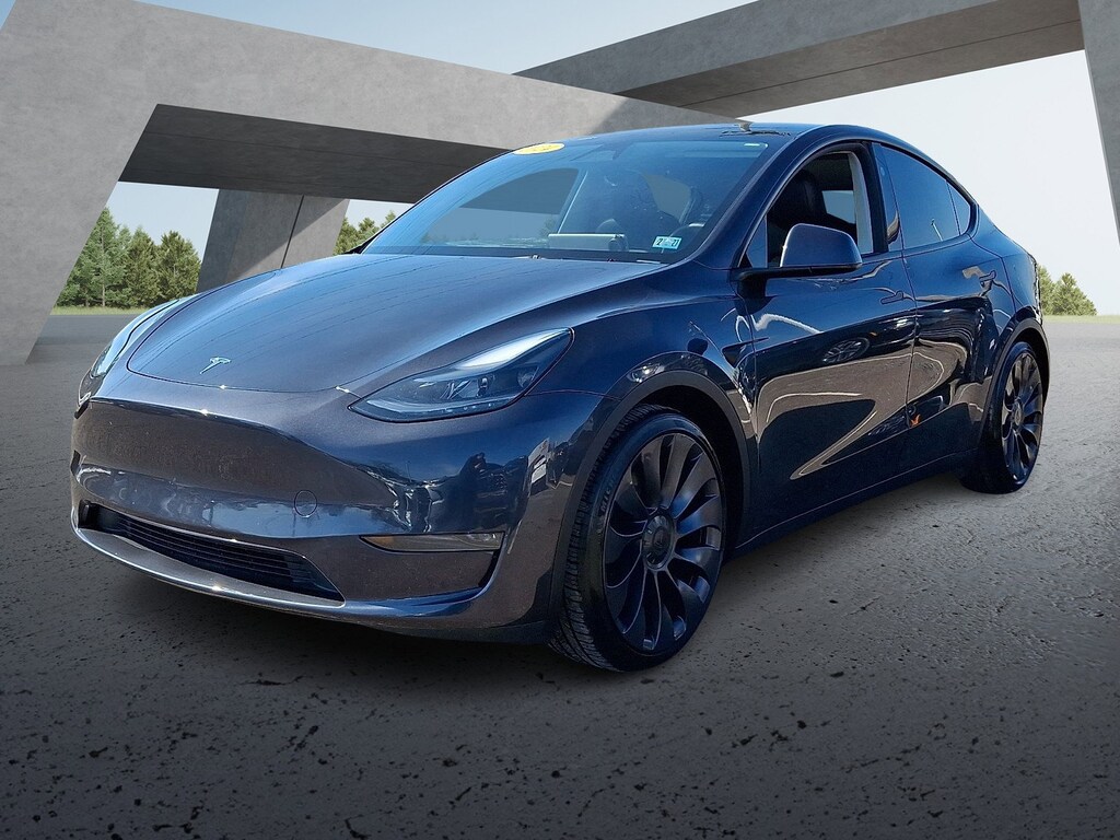 Used 2024 Tesla Model Y Performance SUV