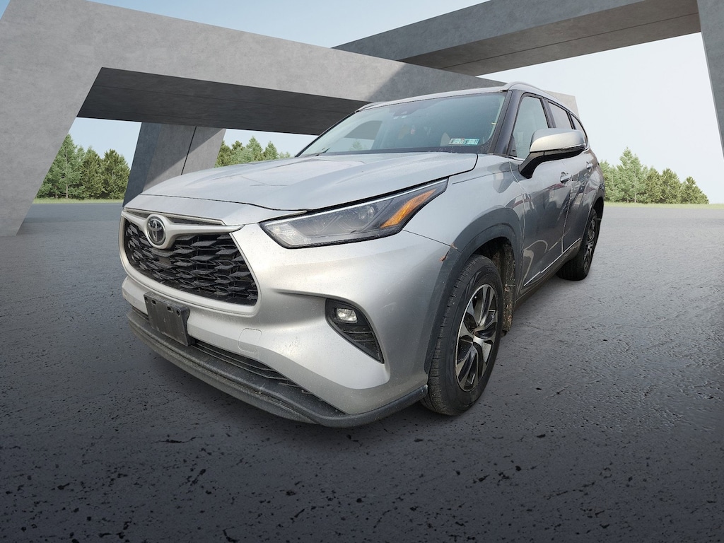 Certified 2023 Toyota Highlander XLE SUV