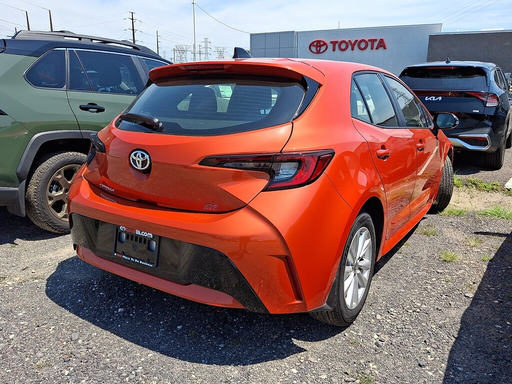 Certified 2026 Toyota Corolla Hatchback SE Hatchback