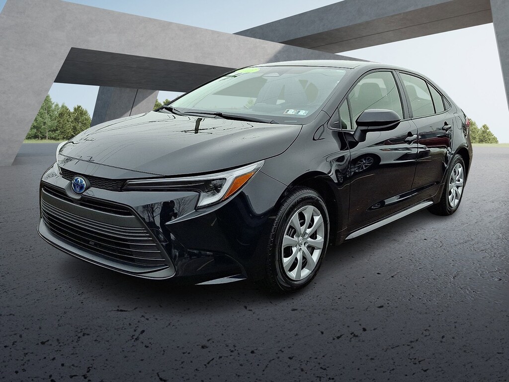 Certified 2025 Toyota Corolla Hybrid LE Sedan
