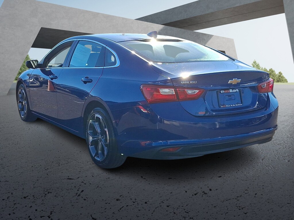 Used 2023 Chevrolet Malibu LT Sedan