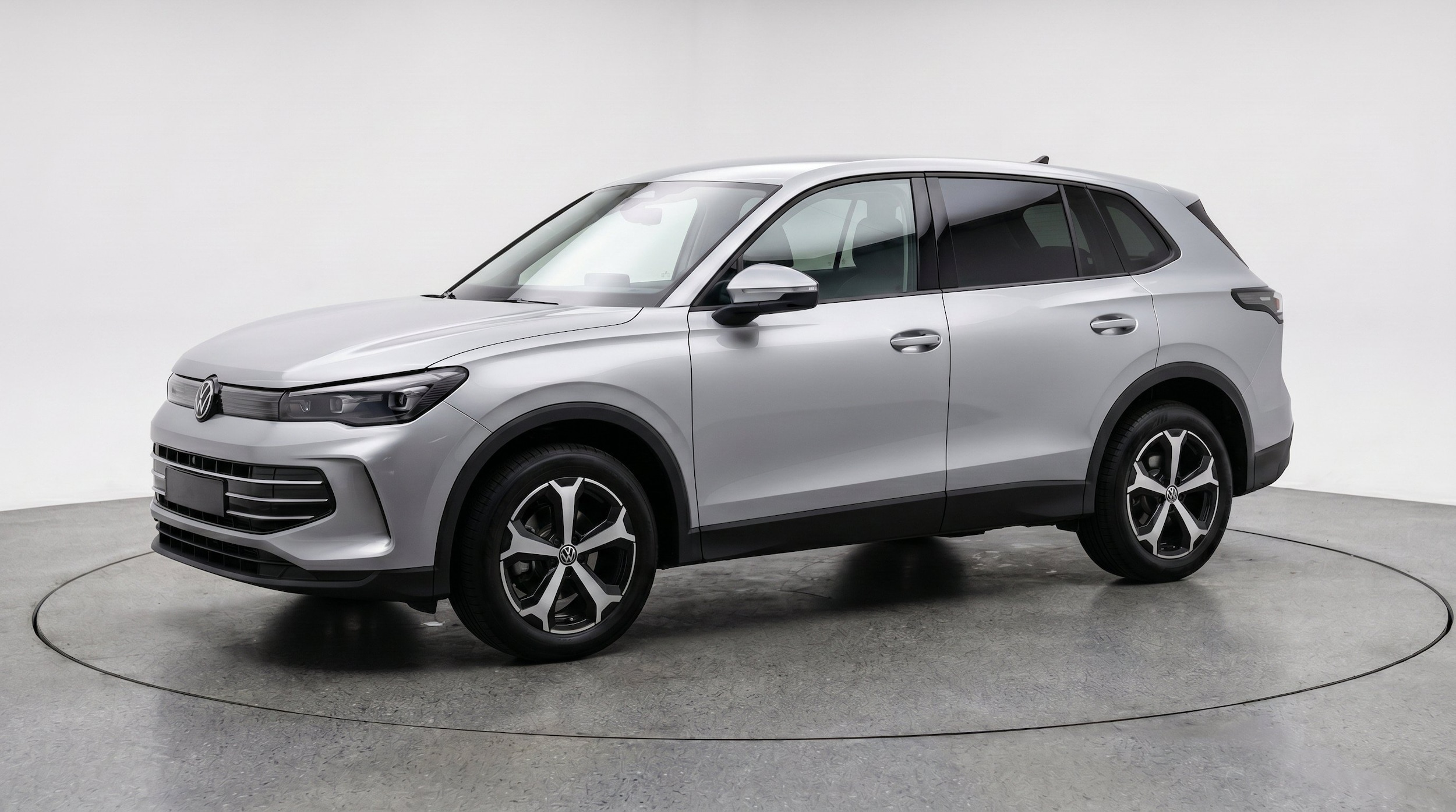 Thumbnail: 2026 Volkswagen Tiguan - 3