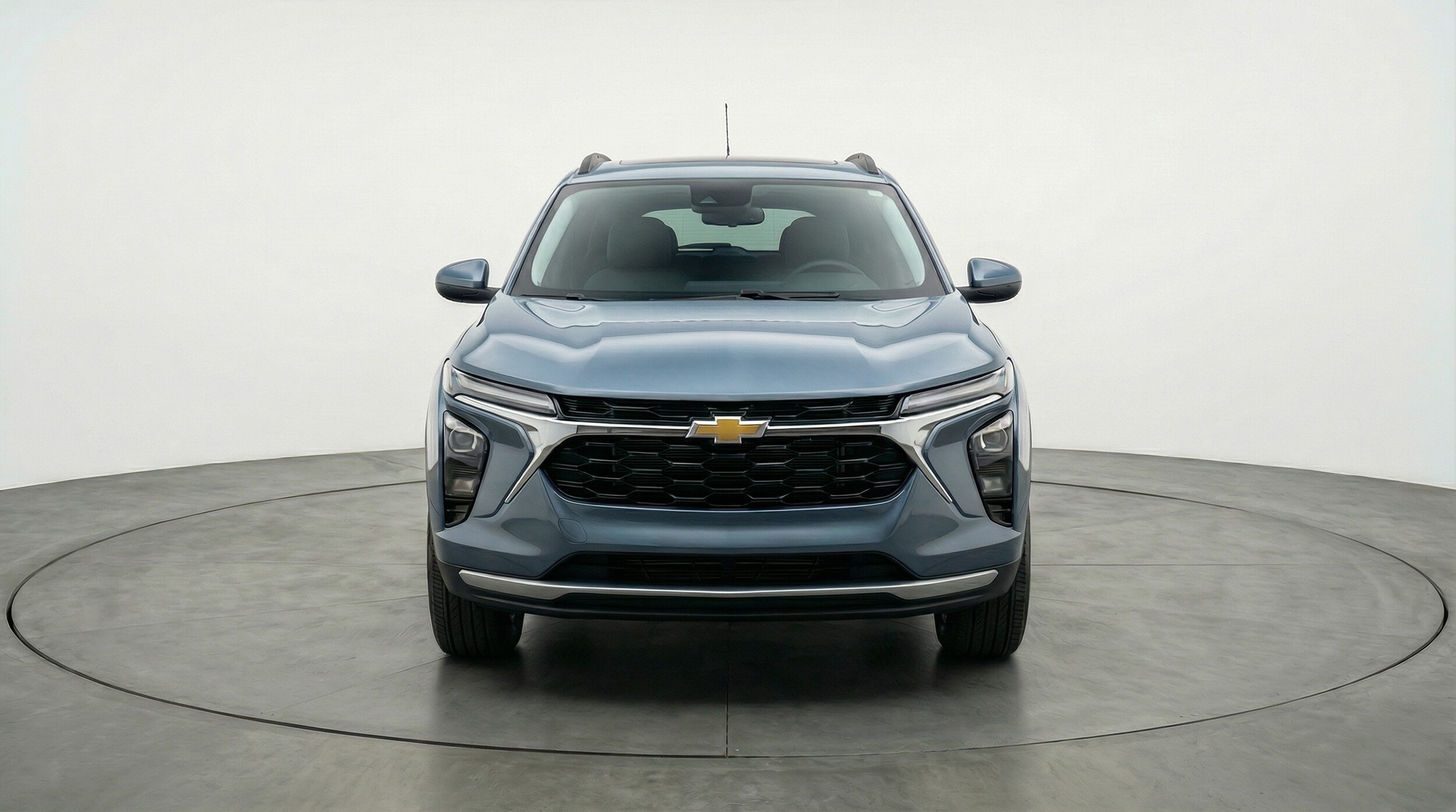 Thumbnail: 2025 Chevrolet Trax - 2