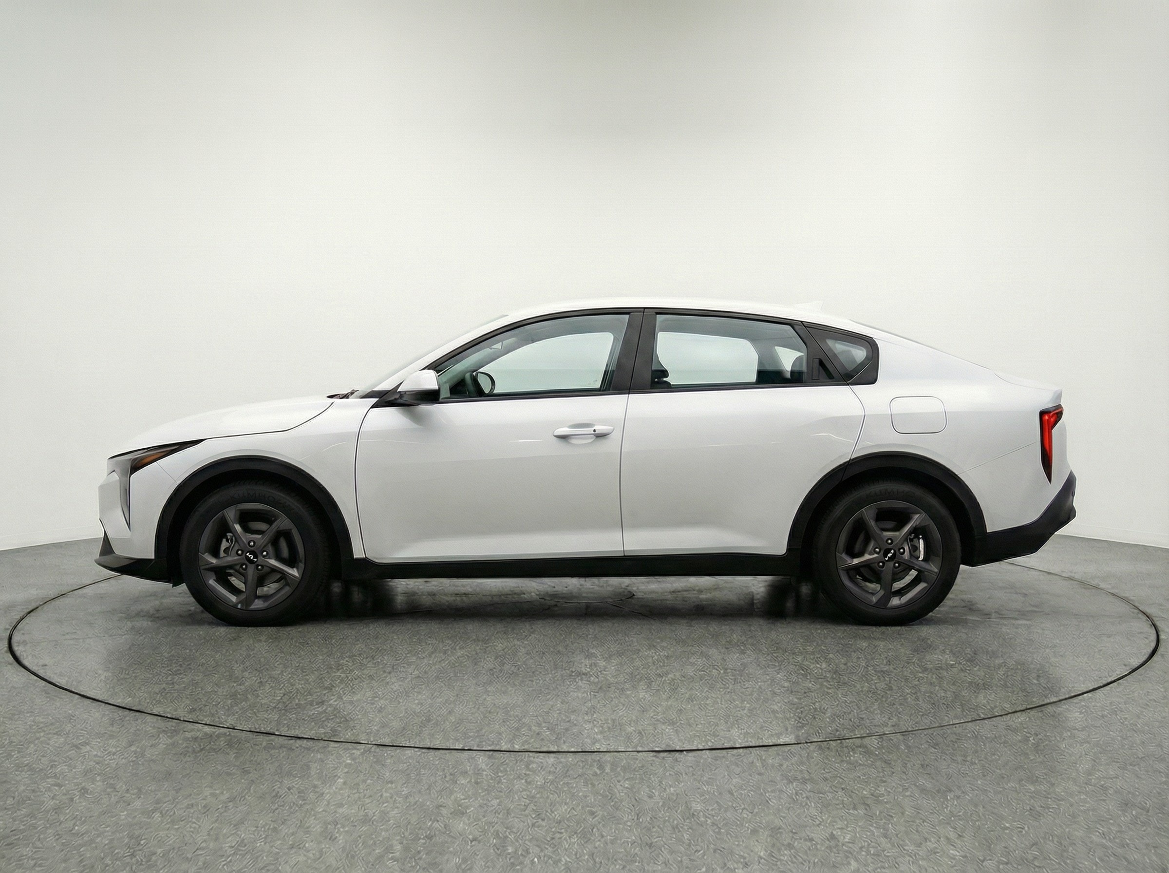 Thumbnail: 2025 Kia K4 - 4