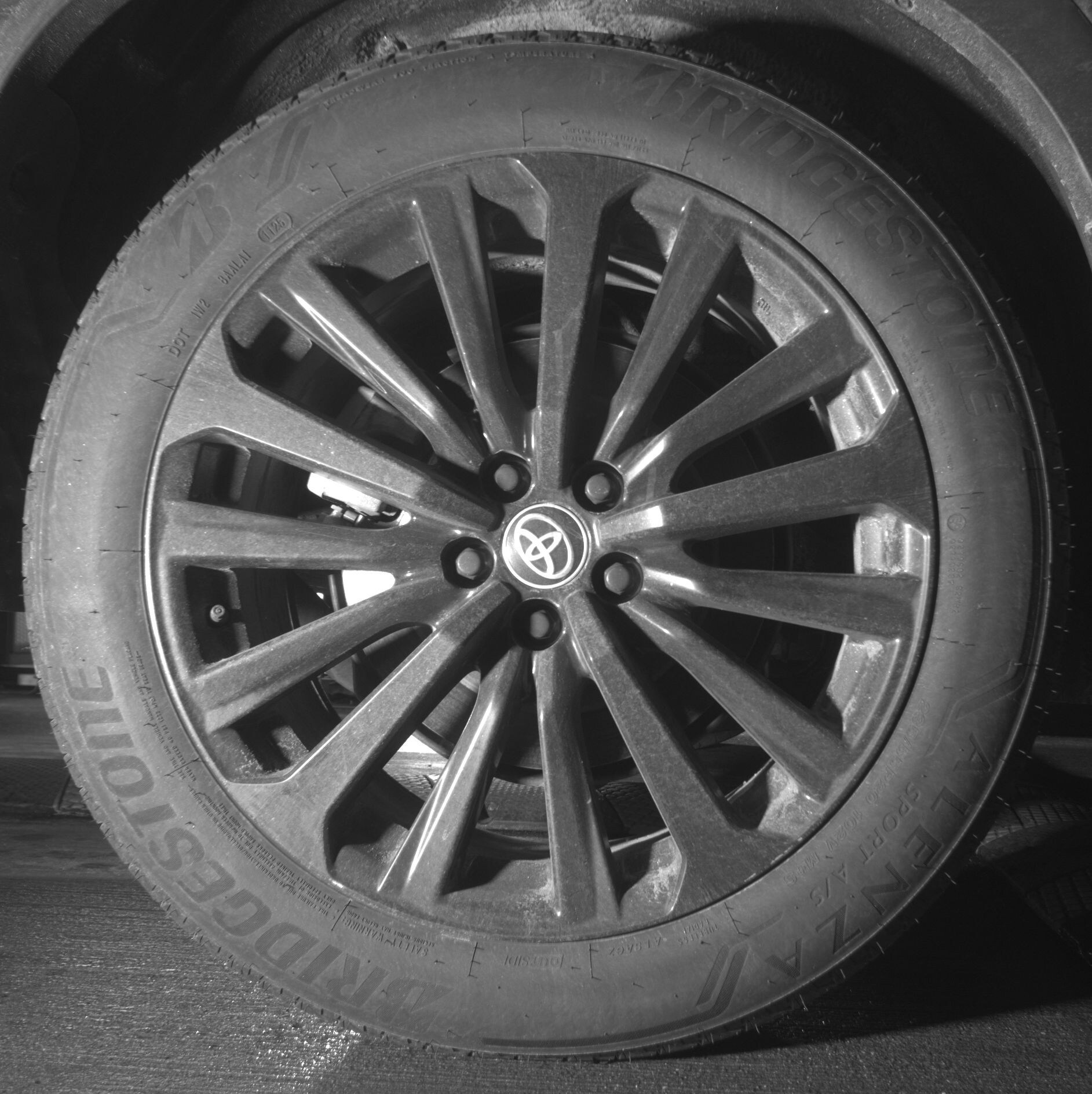 Thumbnail: 2025 Toyota Highlander - 12