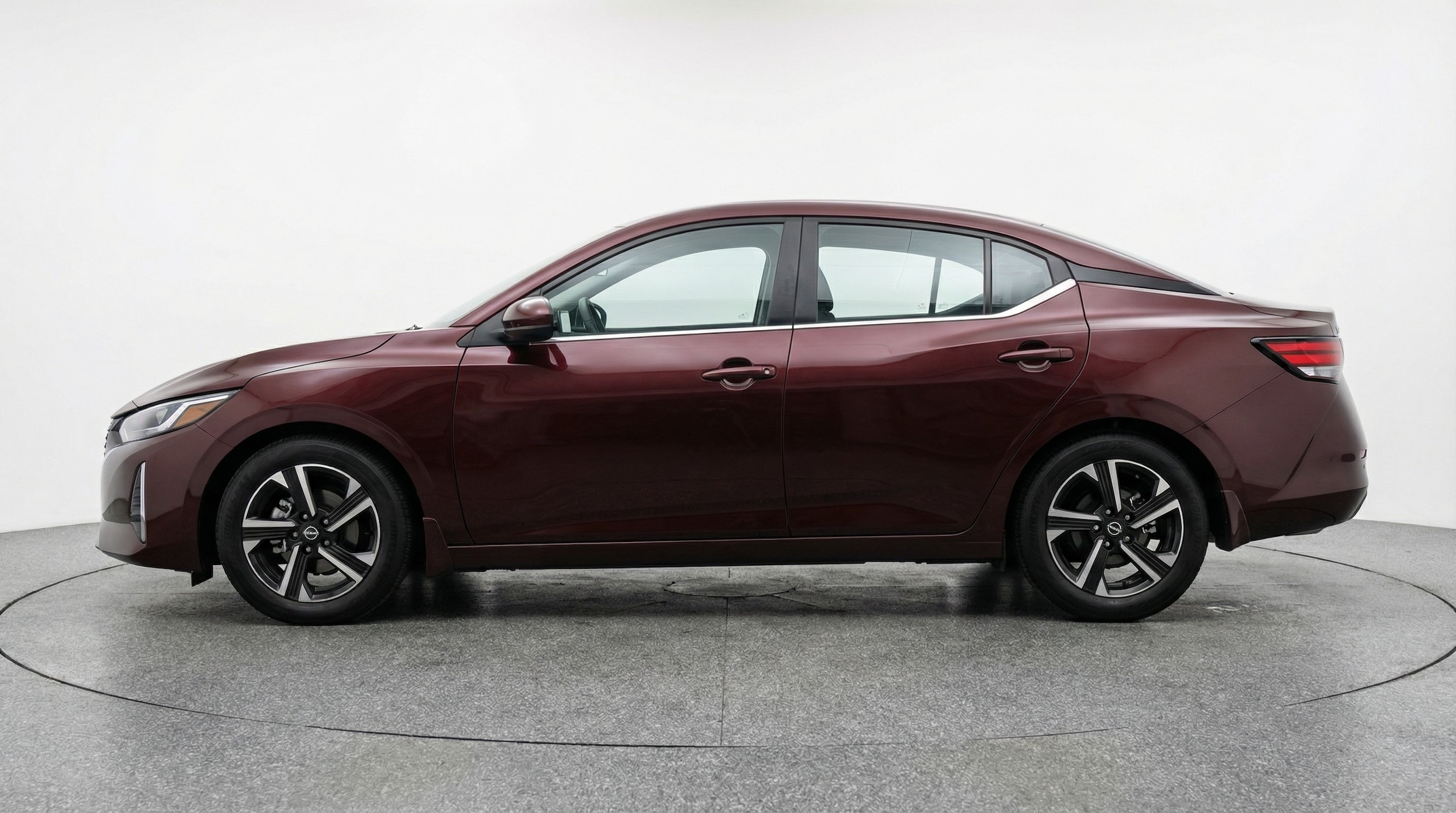 Thumbnail: 2025 Nissan Sentra - 4