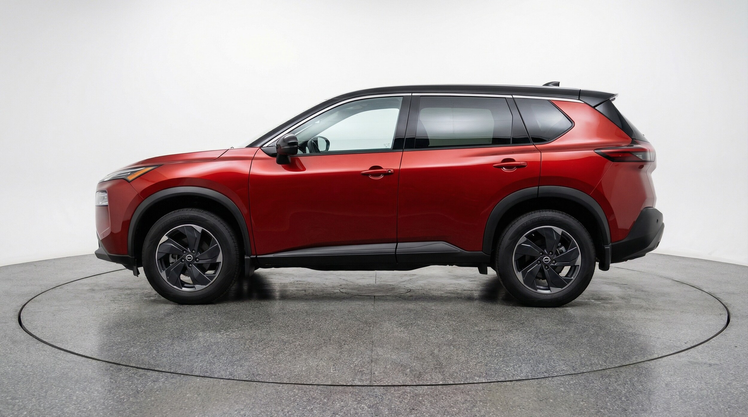 Thumbnail: 2025 Nissan Rogue - 4