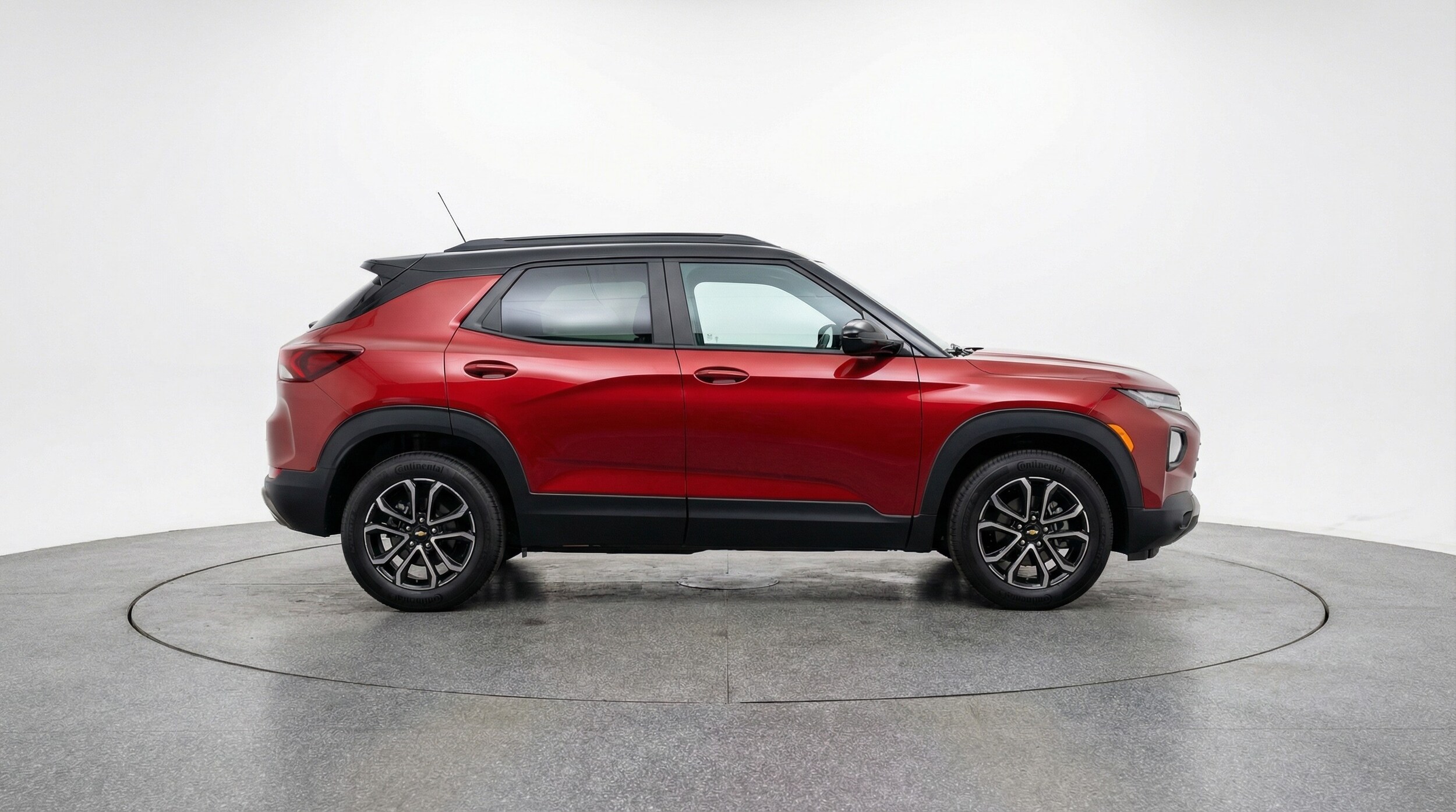 Thumbnail: 2025 Chevrolet TrailBlazer - 8