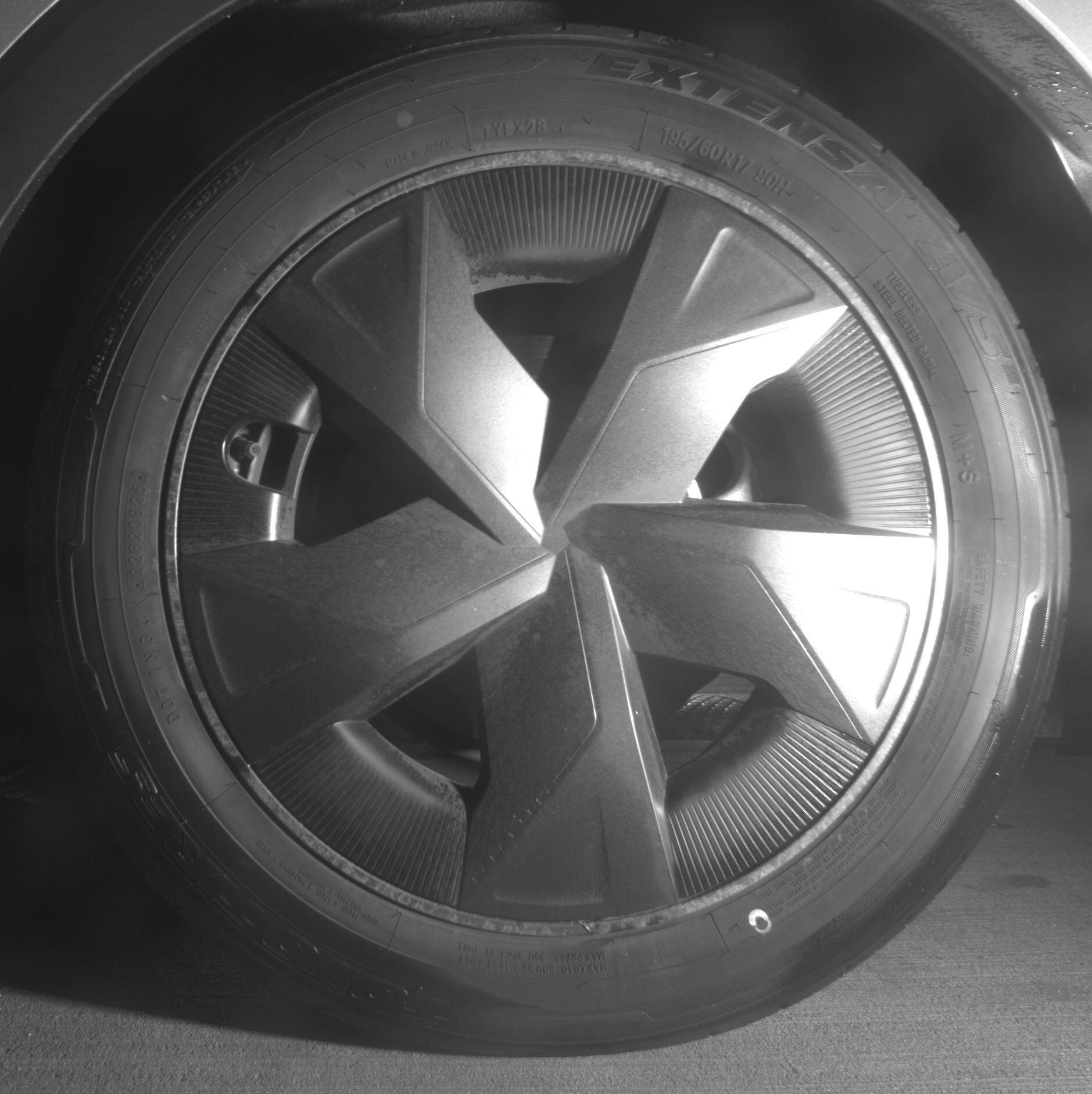 Thumbnail: 2025 Toyota Prius - 11