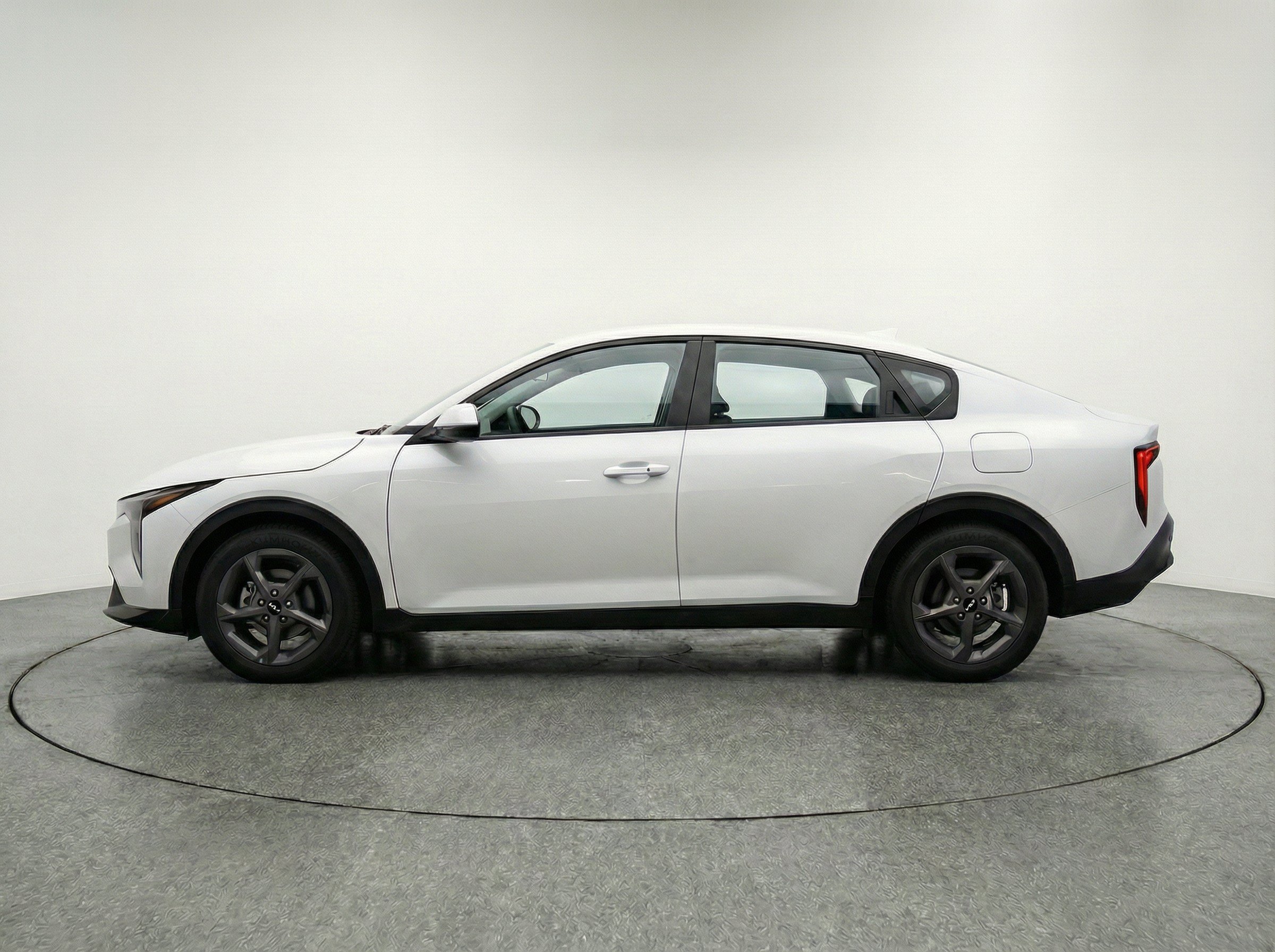 Thumbnail: 2025 Kia K4 - 5