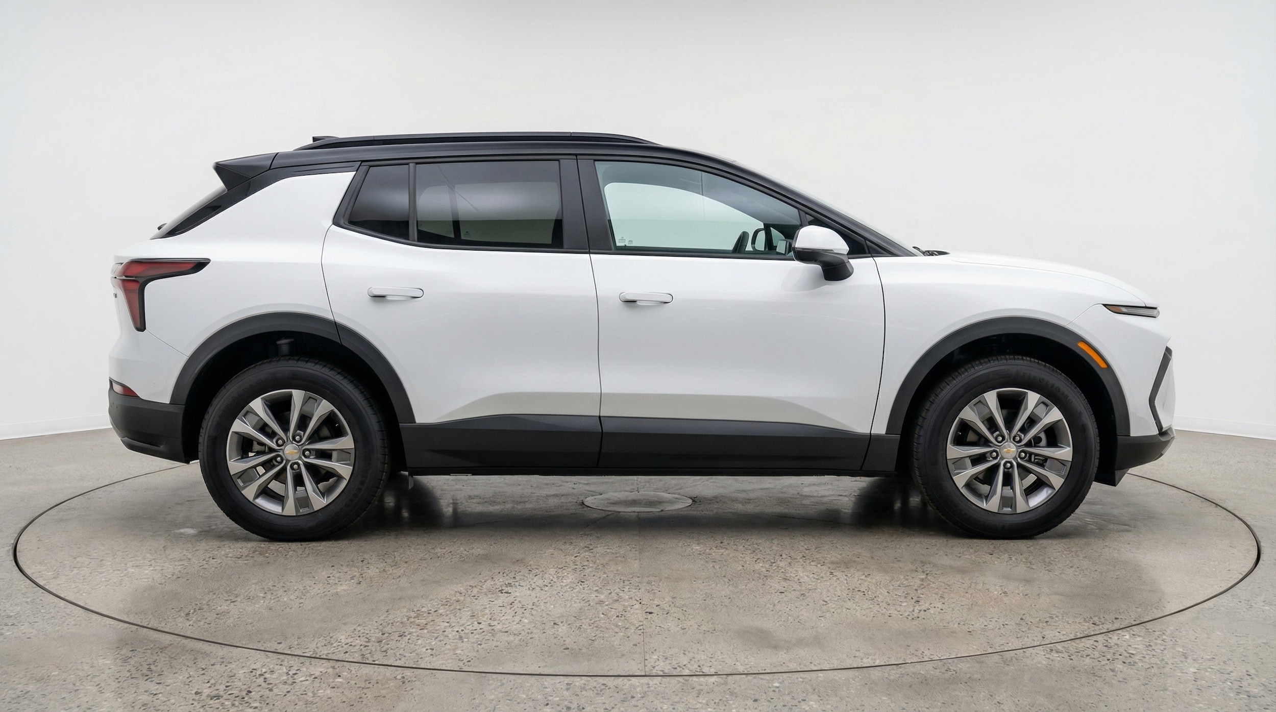 Thumbnail: 2025 Chevrolet Equinox - 8