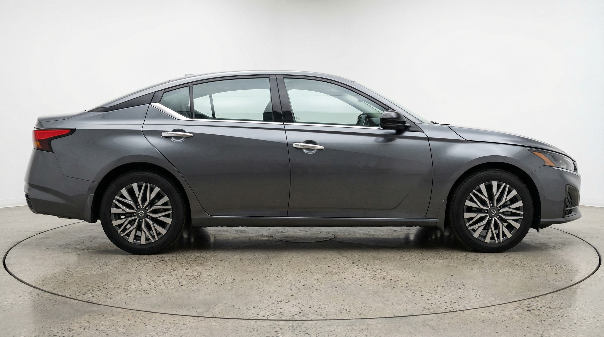 Thumbnail: 2025 Nissan Altima - 8