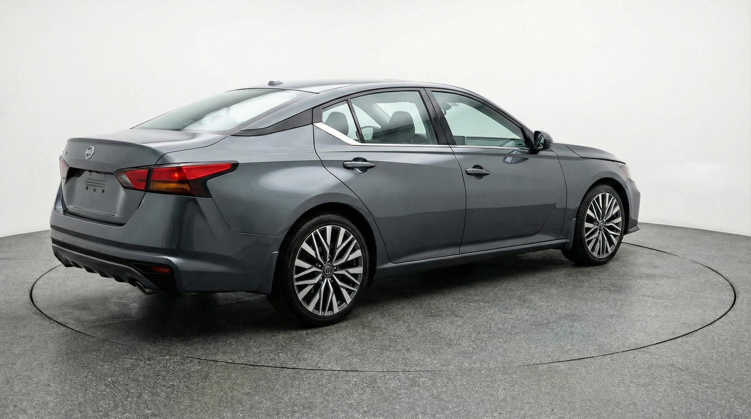 Thumbnail: 2025 Nissan Altima - 7