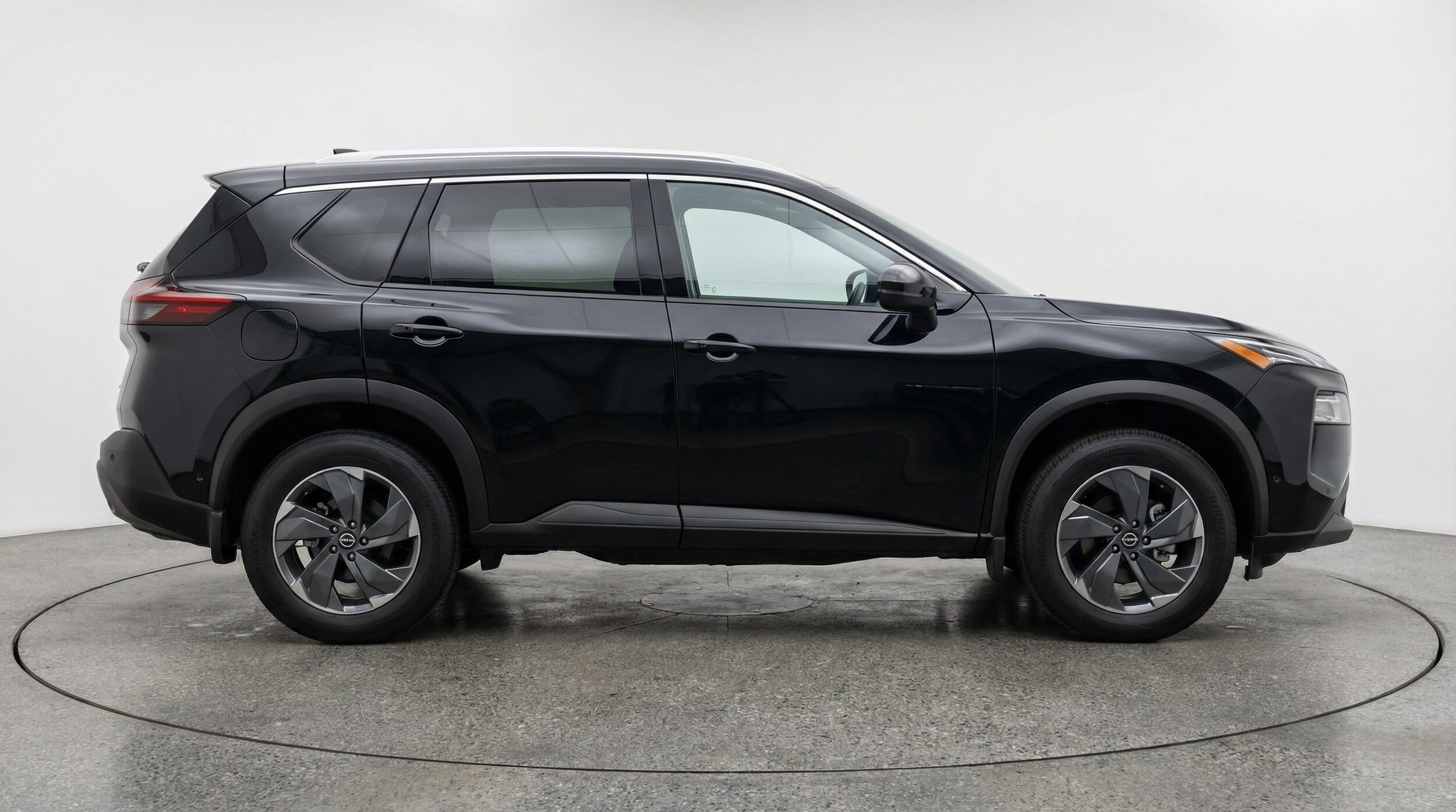 Thumbnail: 2025 Nissan Rogue - 8