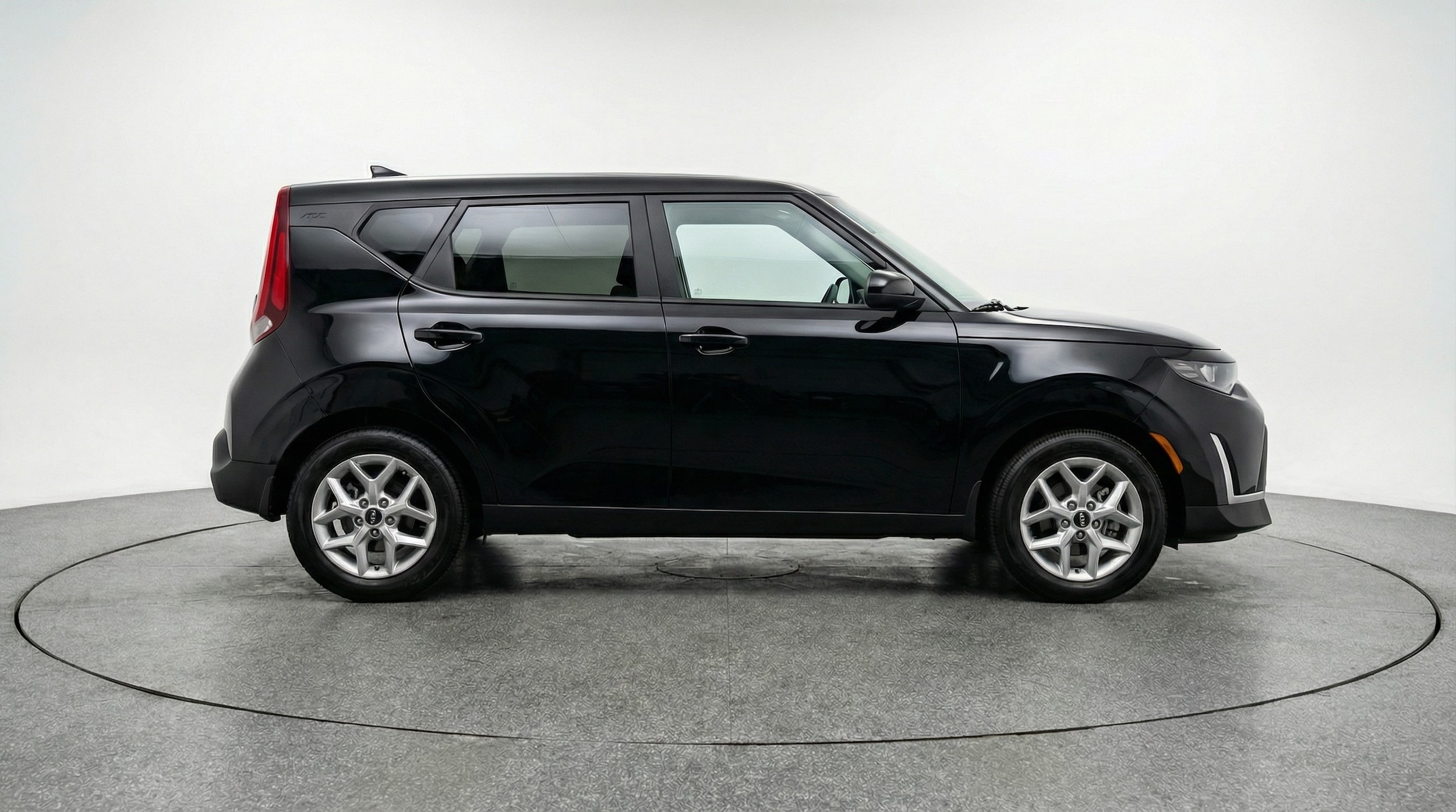 Thumbnail: 2025 Kia Soul - 8