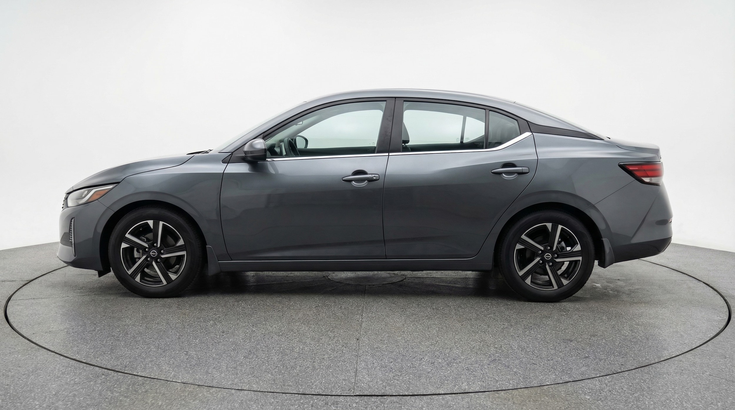 Thumbnail: 2025 Nissan Sentra - 4