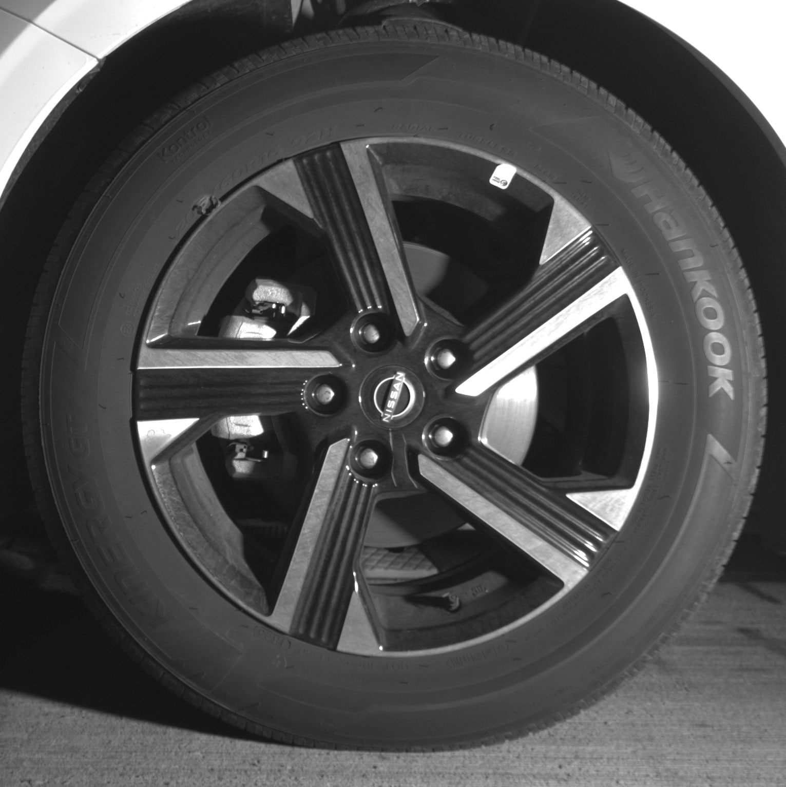 Thumbnail: 2025 Nissan Sentra - 9