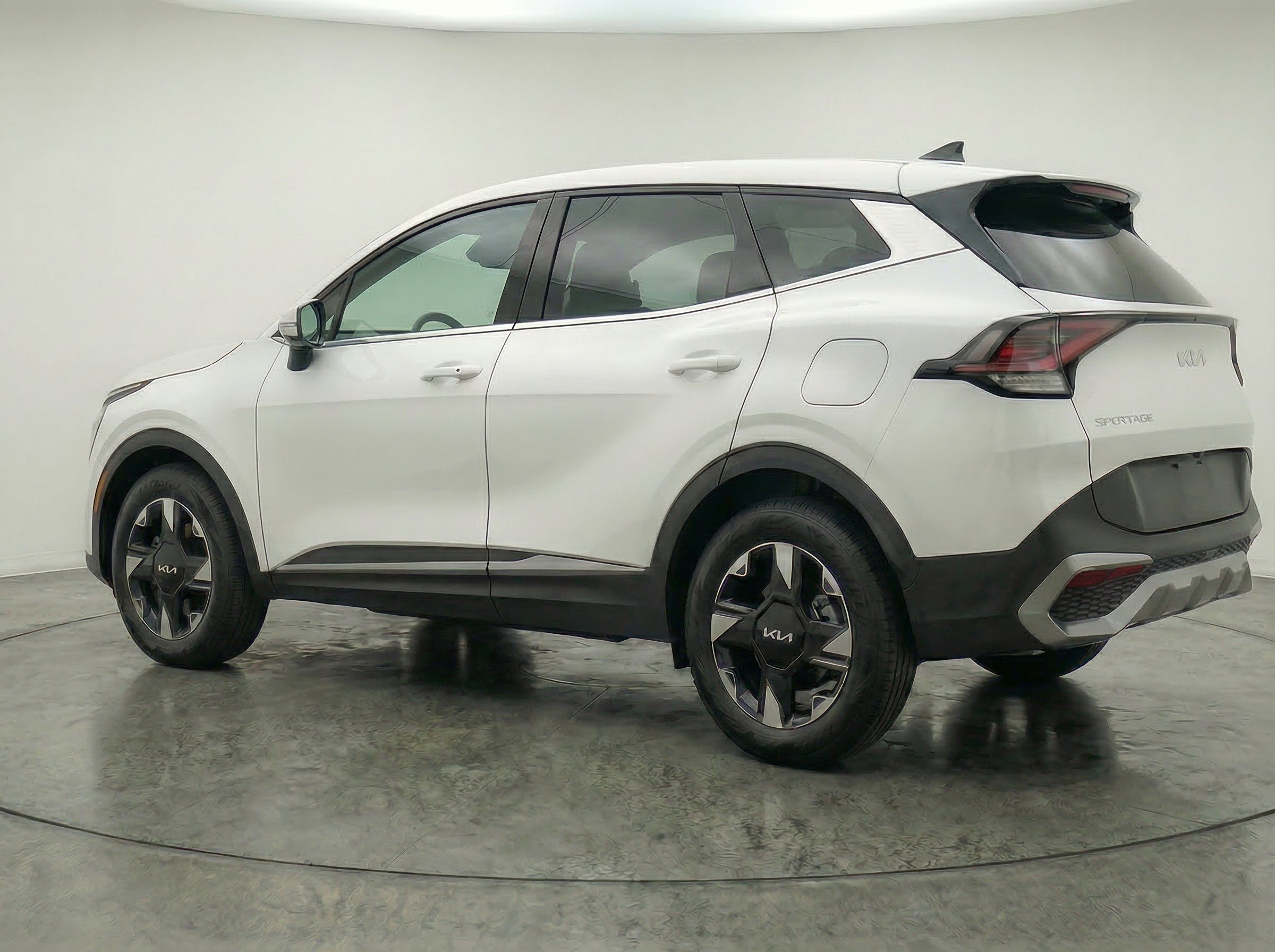 Thumbnail: 2026 Kia Sportage - 6