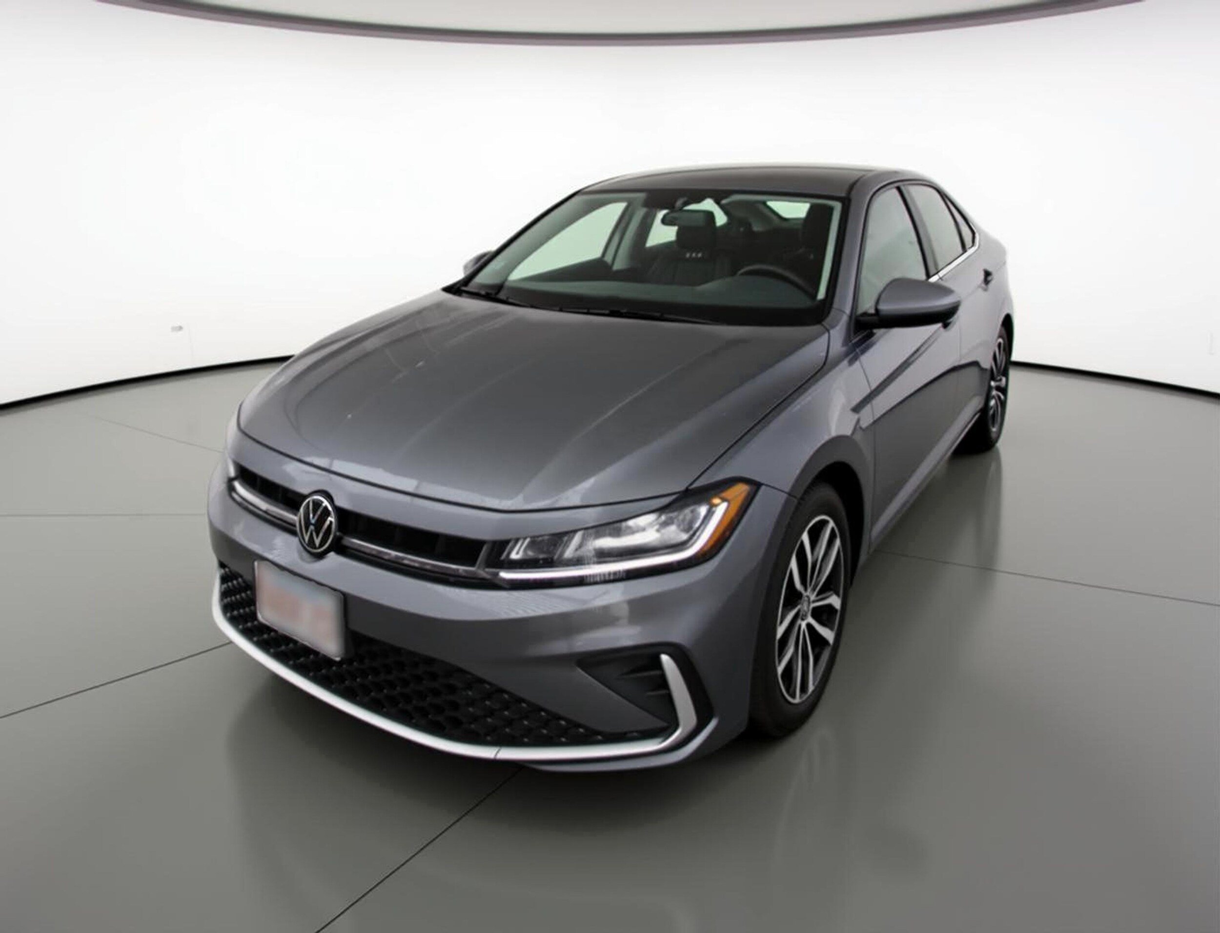 Thumbnail: 2025 Volkswagen Jetta - 3