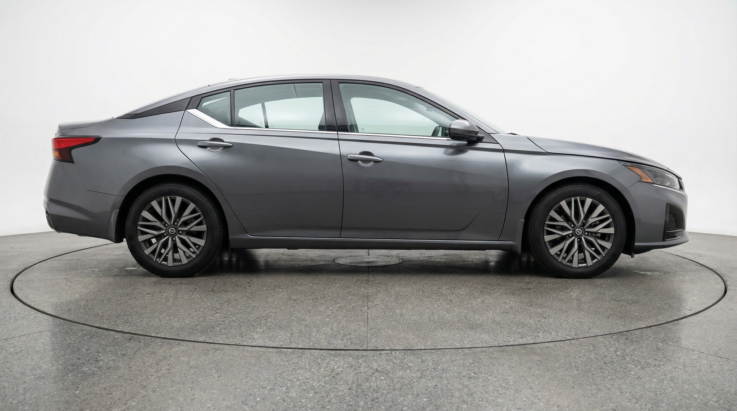 Thumbnail: 2025 Nissan Altima - 8