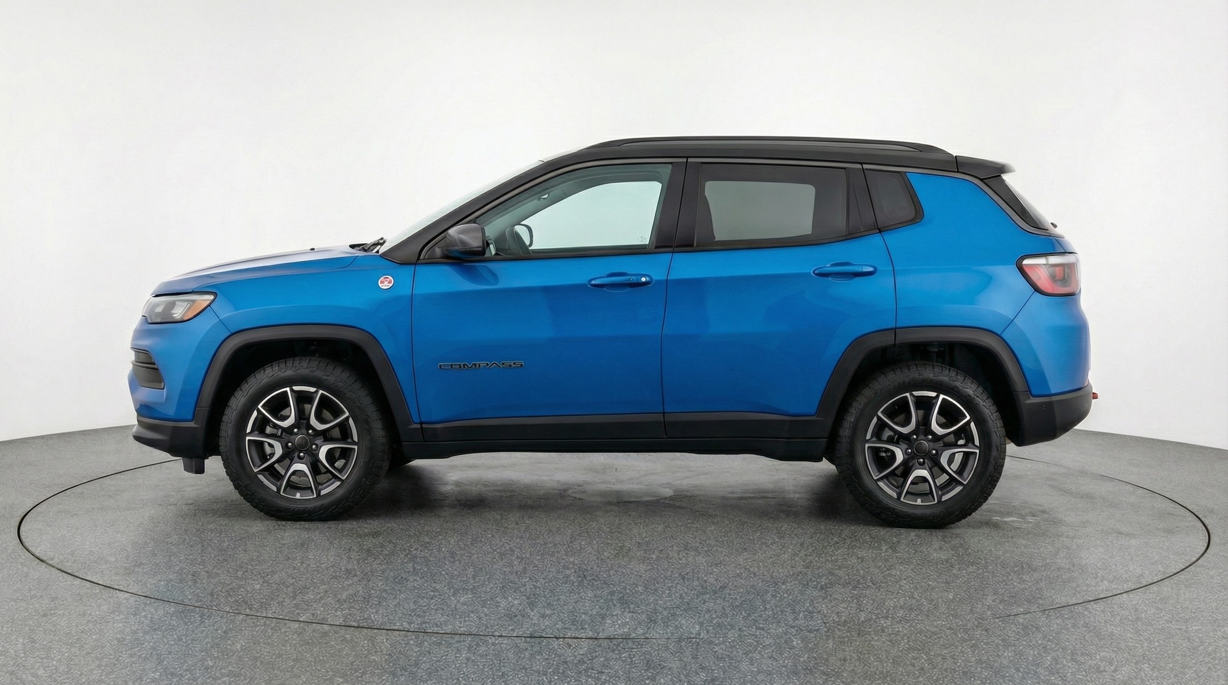 Thumbnail: 2025 Jeep Compass - 4