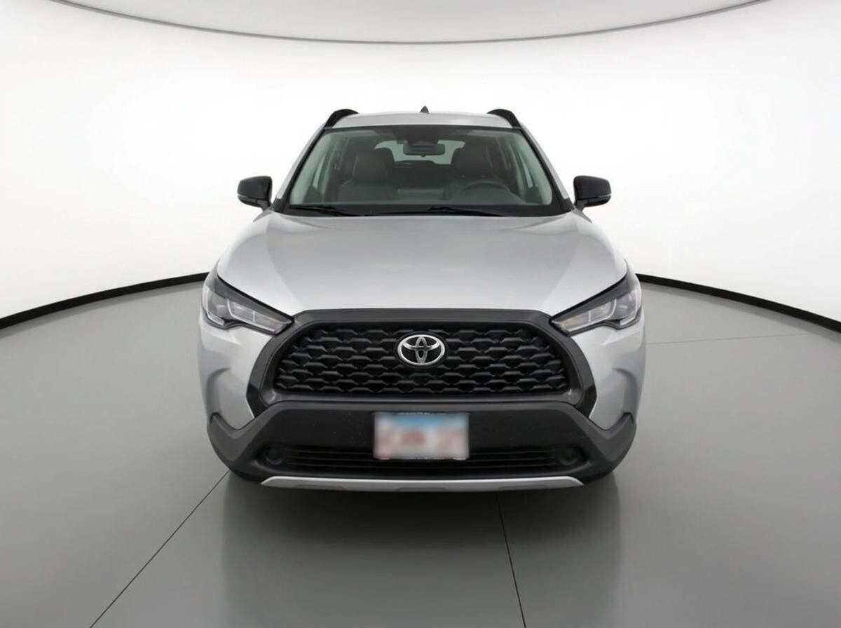 Thumbnail: 2025 Toyota Corolla Cross - 2