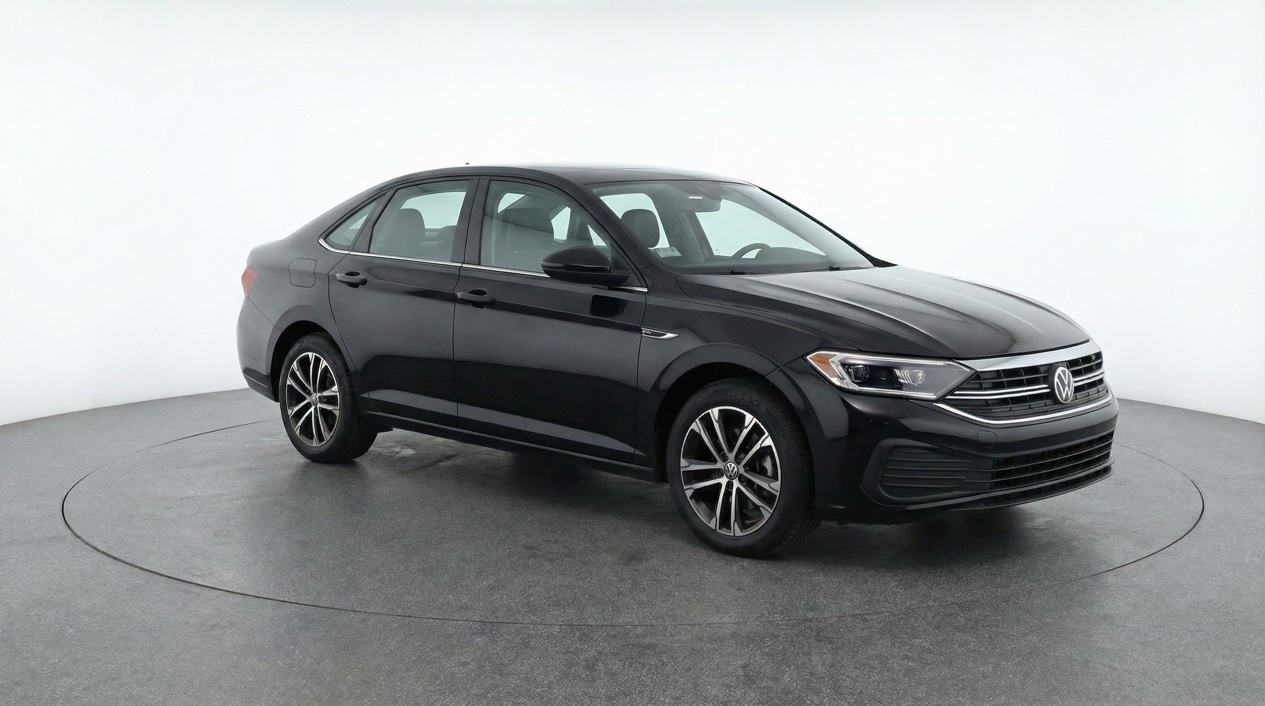 Thumbnail: 2025 Volkswagen Jetta - 1