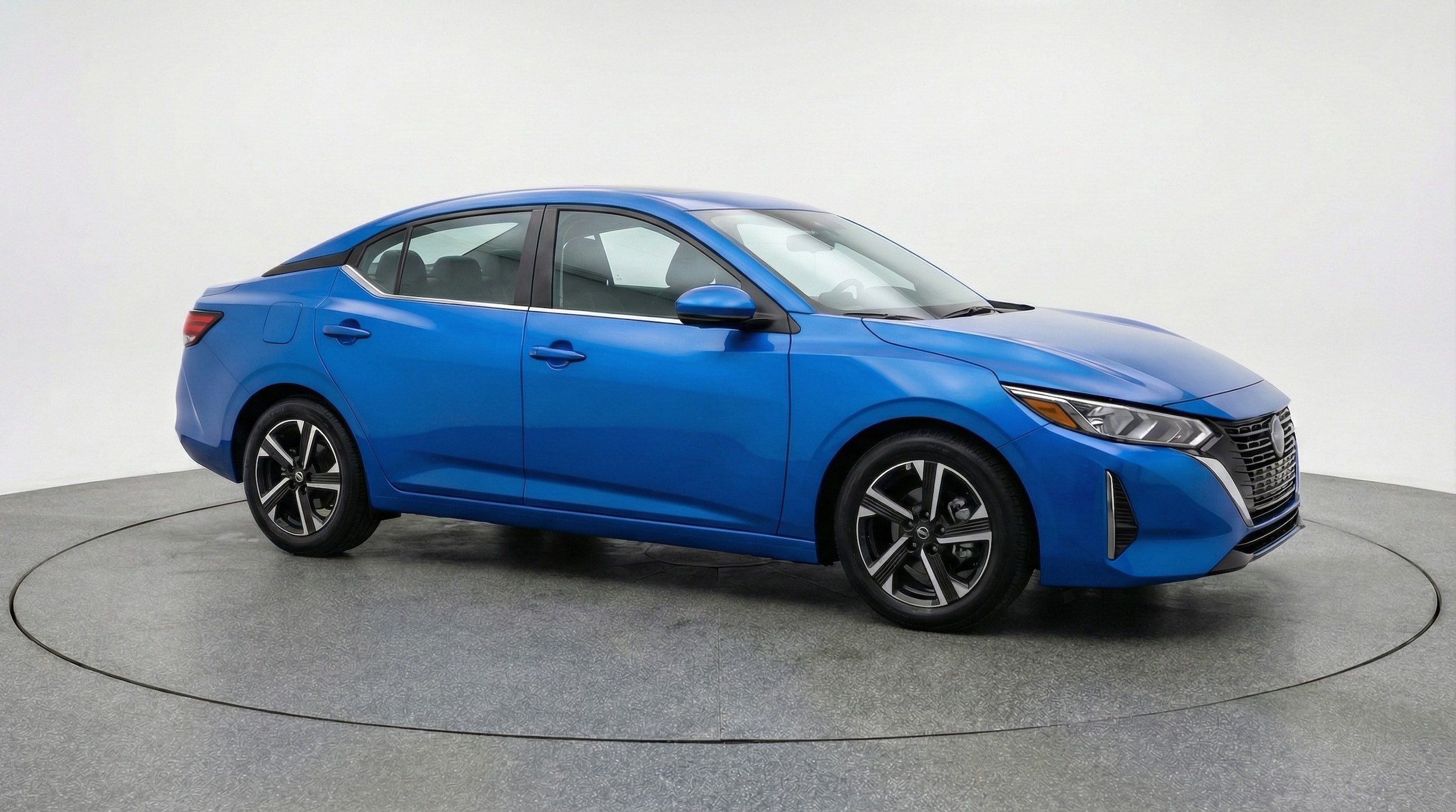 Thumbnail: 2025 Nissan Sentra - 1