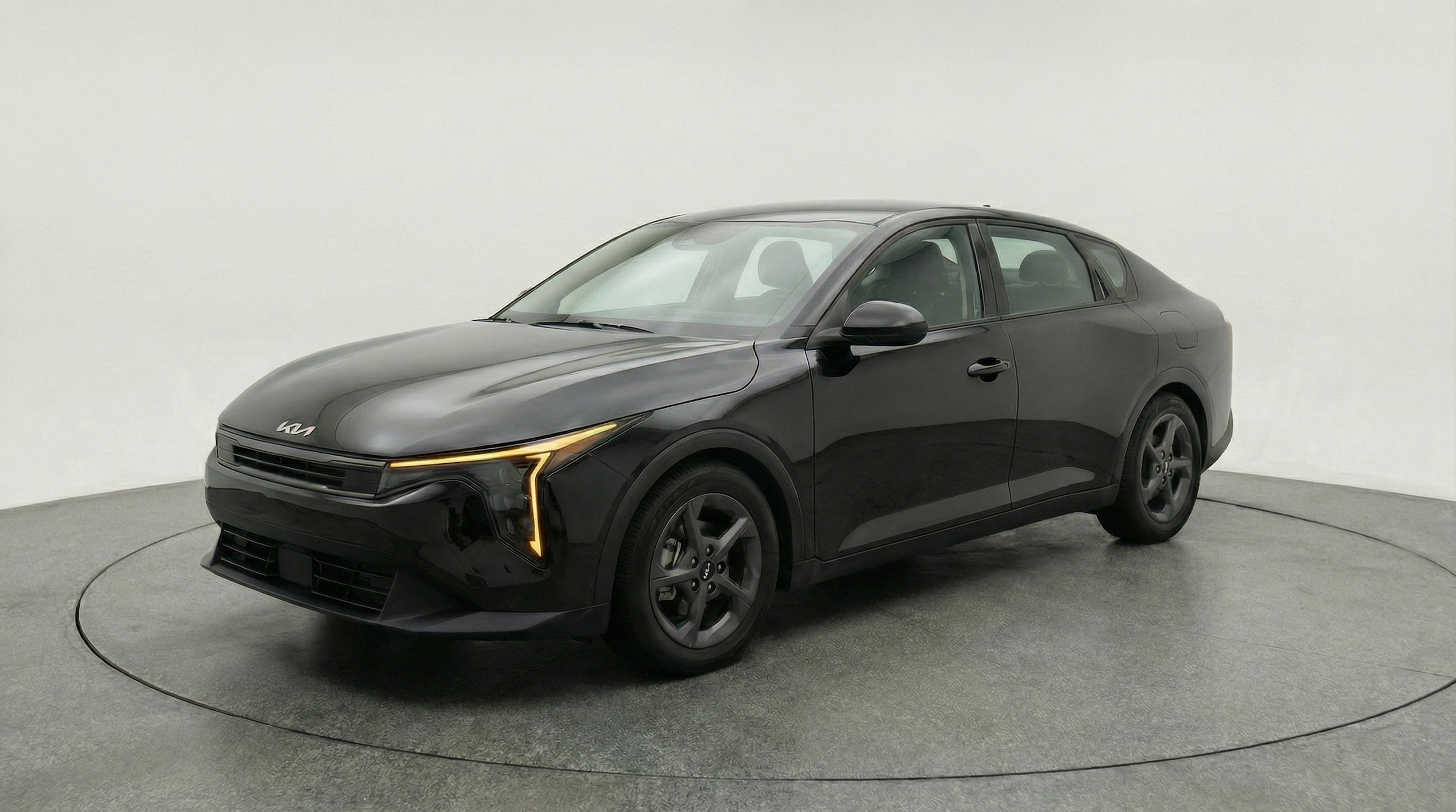 Thumbnail: 2025 Kia K4 - 3