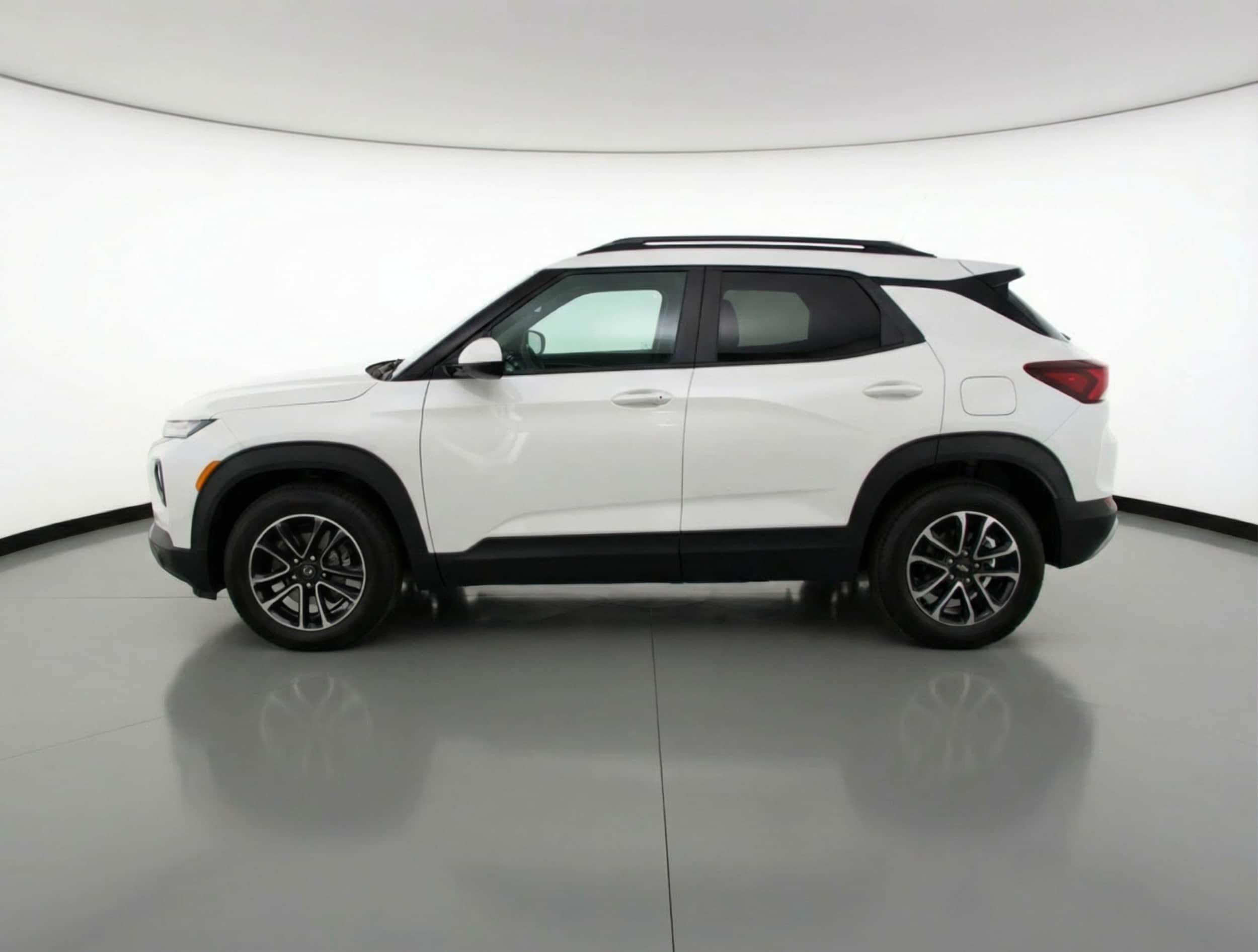 Thumbnail: 2025 Chevrolet TrailBlazer - 4